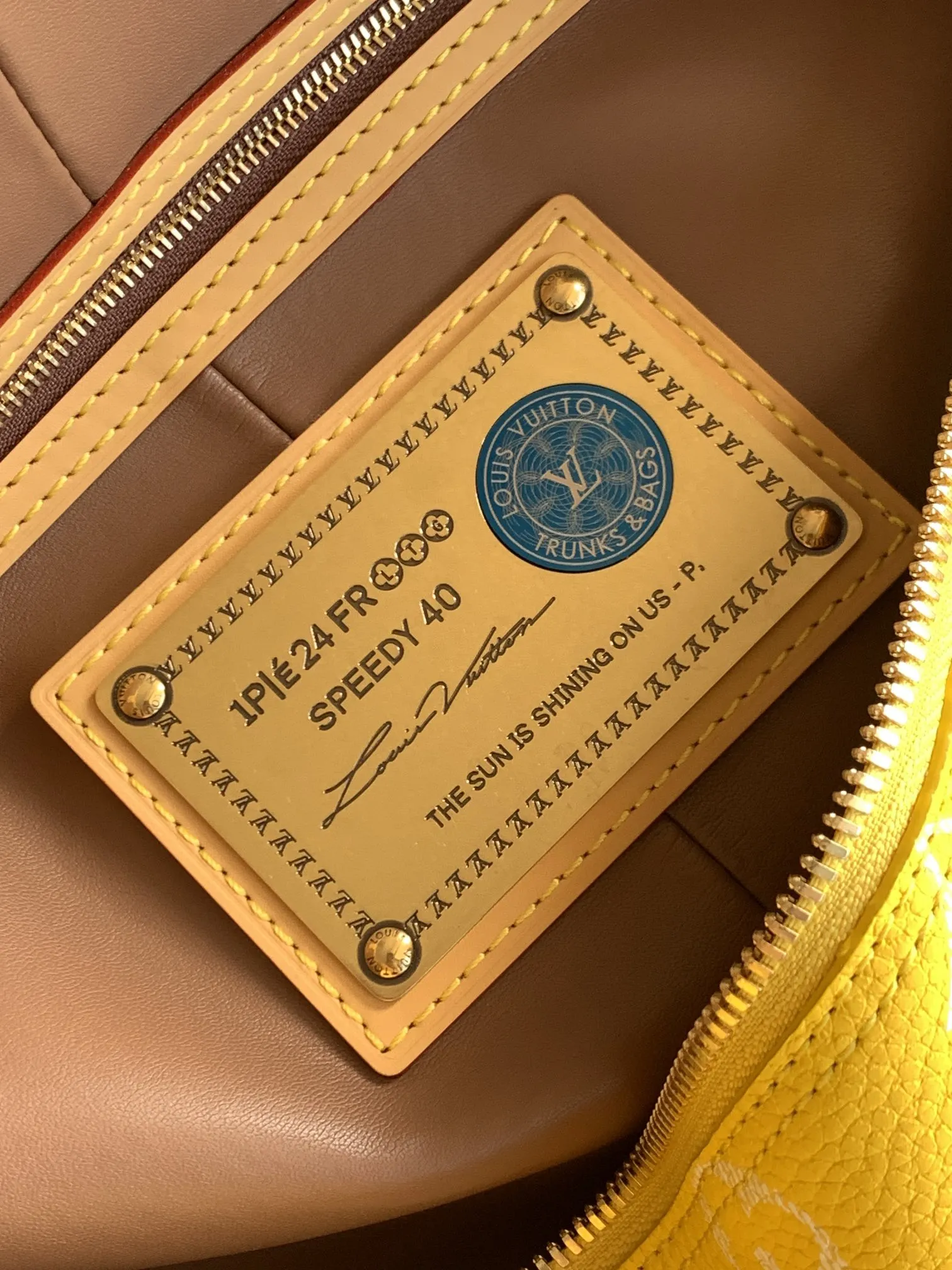 Louis Vuitton Speedy P9 Bandouli??re 40 Monogram Ostrich-Embossed Cowhide M24417 - 图片 10