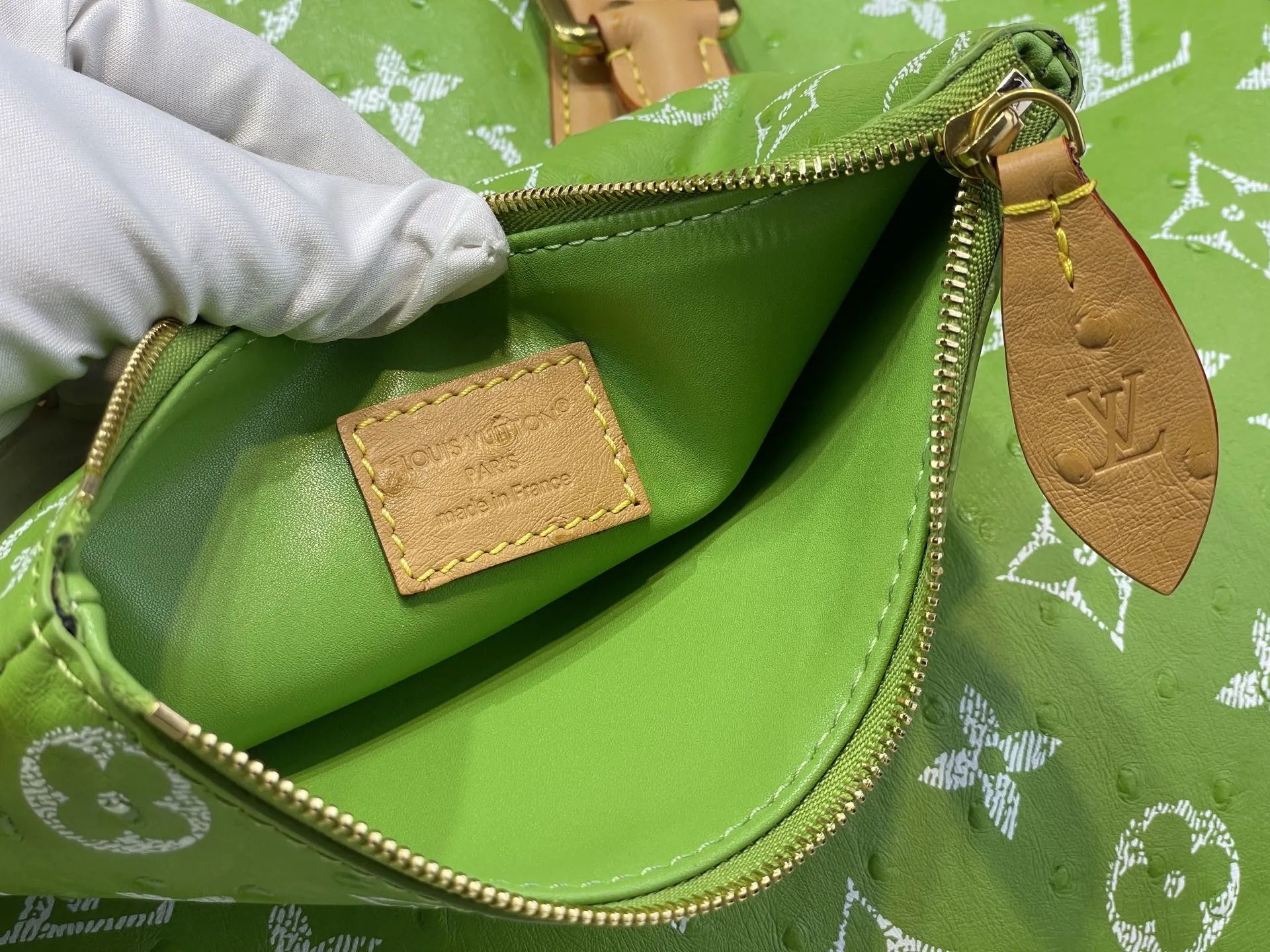 Louis Vuitton Speedy P9 Bandouli??re 40 Monogram Ostrich-Embossed Cowhide M24417 - Image 7