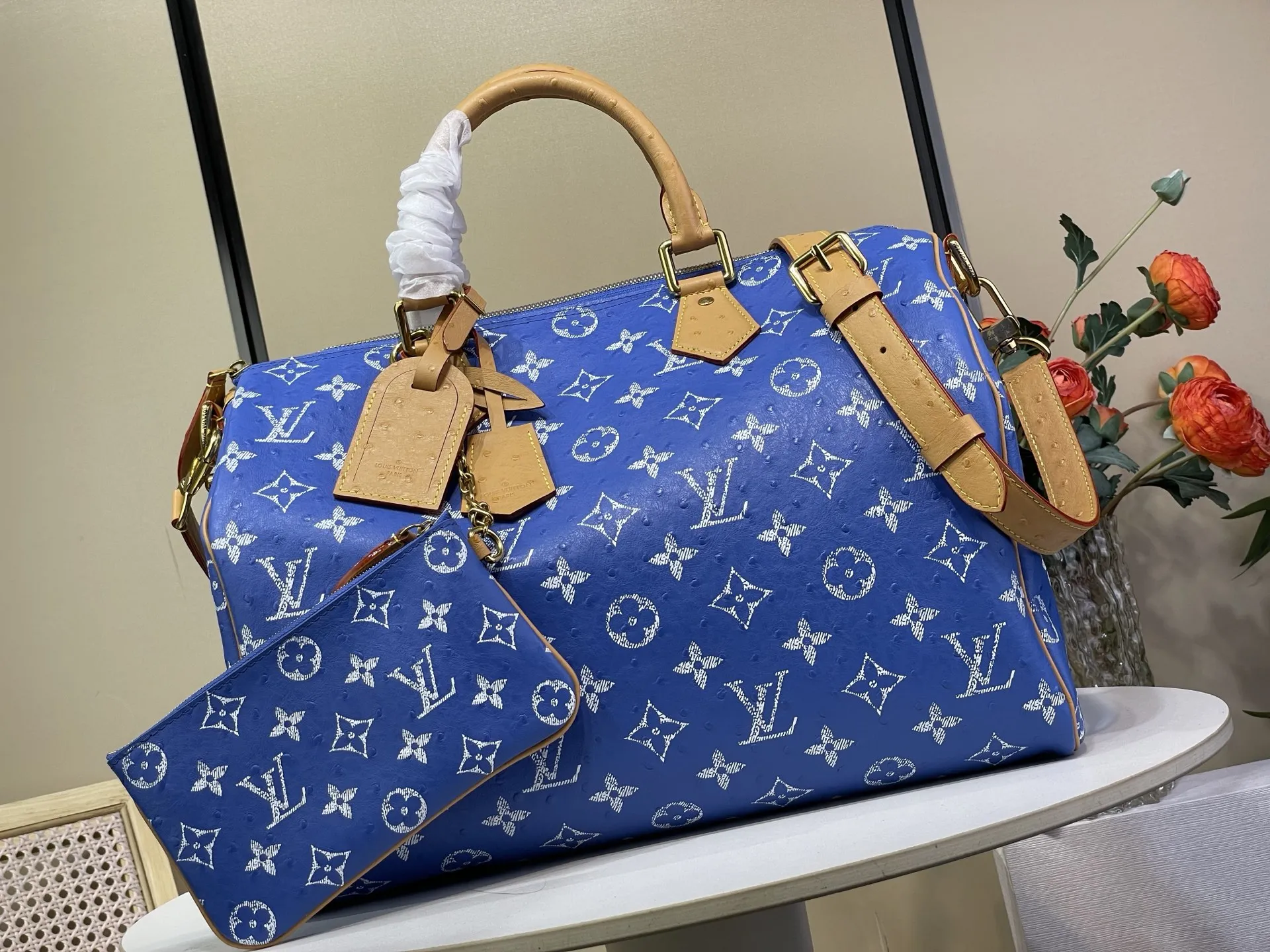 Alternative view of Louis Vuitton Speedy P9 Bandouli??re 40 Monogram Ostrich-Embossed Cowhide M24417