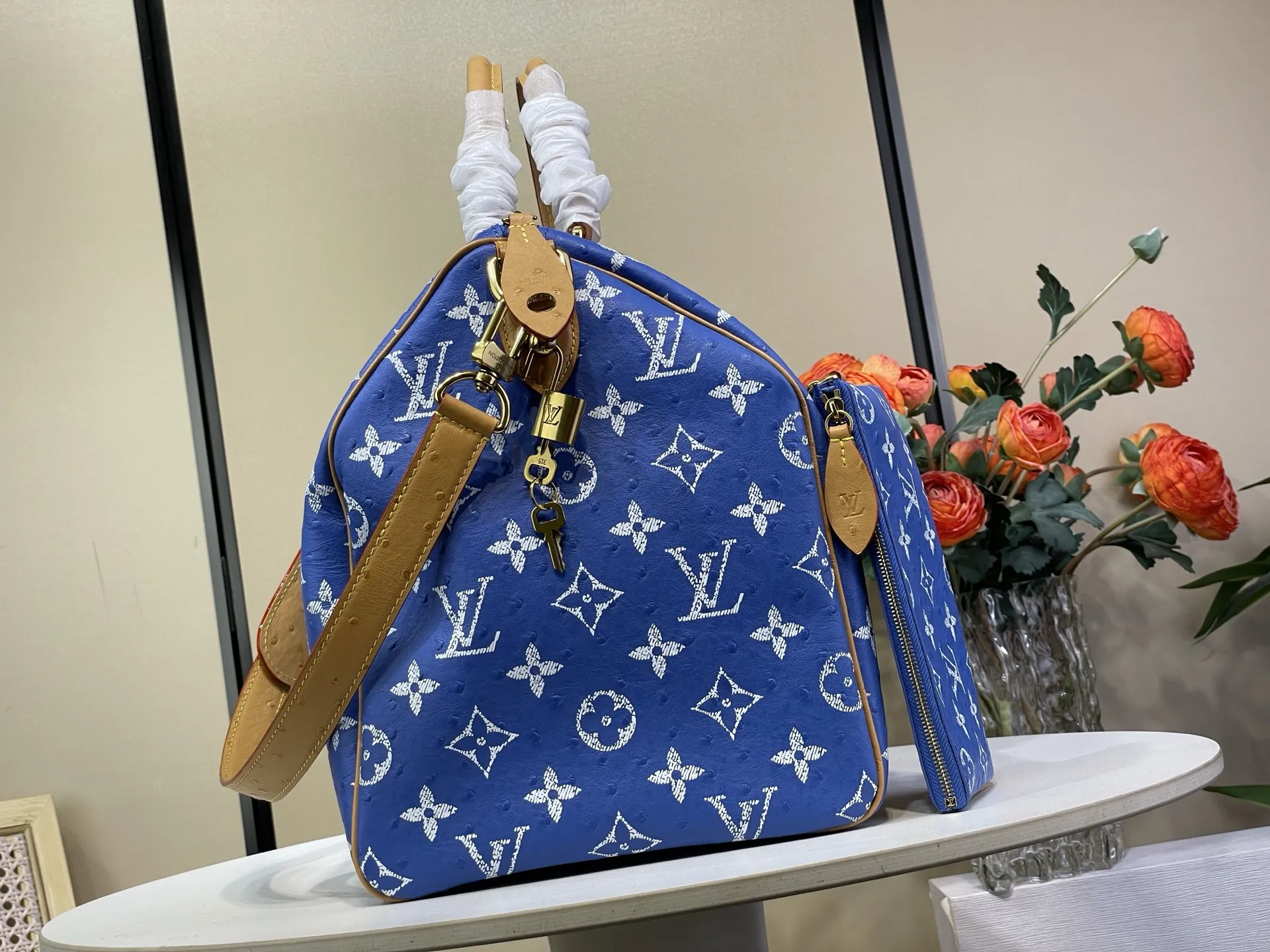 Louis Vuitton Speedy P9 Bandouli??re 40 Monogram Ostrich-Embossed Cowhide M24417 - 图片 3