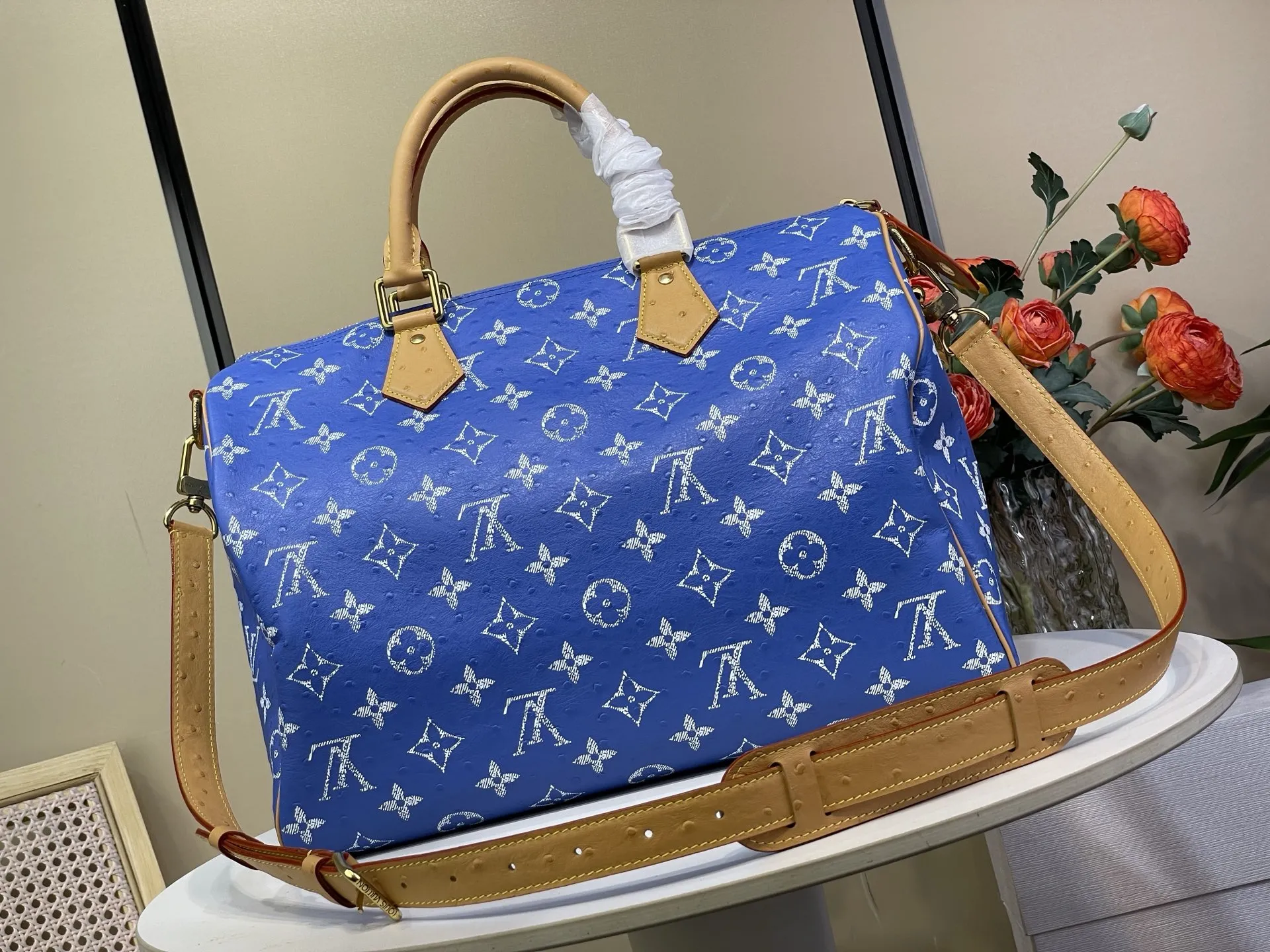 Louis Vuitton Speedy P9 Bandouli??re 40 Monogram Ostrich-Embossed Cowhide M24417 - 图片 4