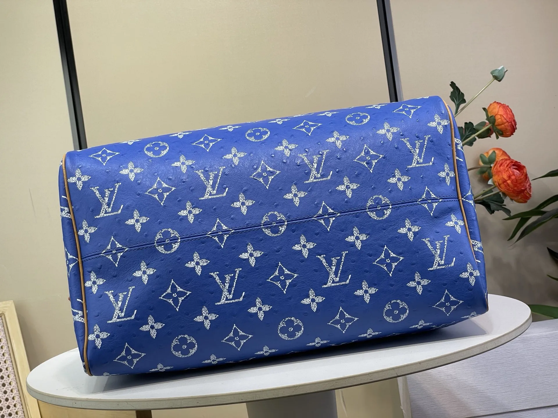 Louis Vuitton Speedy P9 Bandouli??re 40 Monogram Ostrich-Embossed Cowhide M24417 - 图片 5