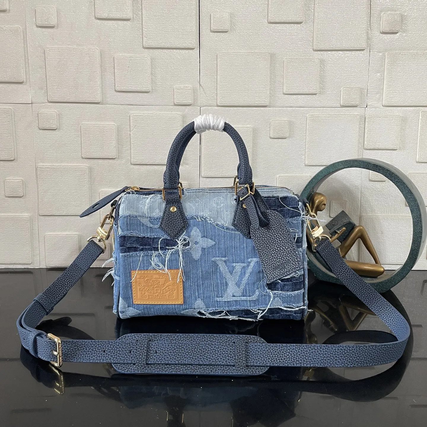 Alternative view of Louis Vuitton Speedy 25 Bandouli??re M15276