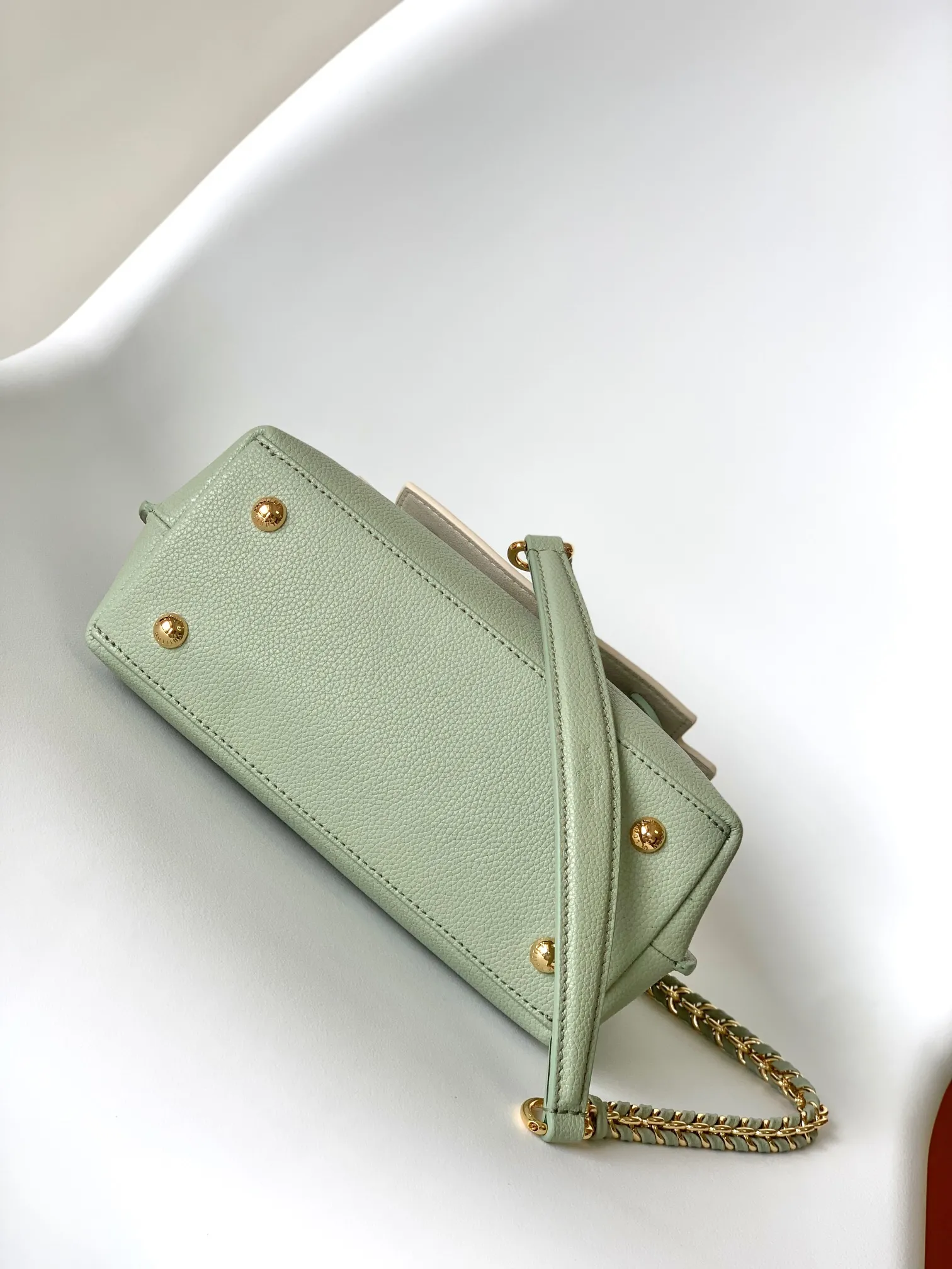 Louis Vuitton Lockme Ever Mini M23075 - Image 5