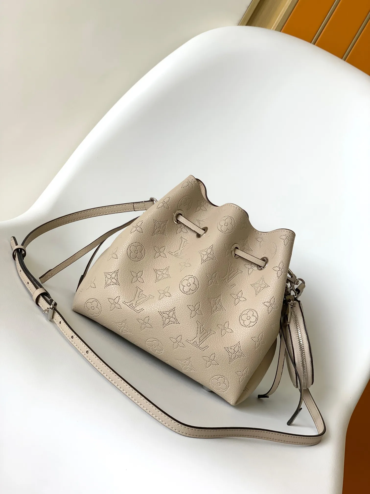 Louis Vuitton Bella M57201 - 图片 4