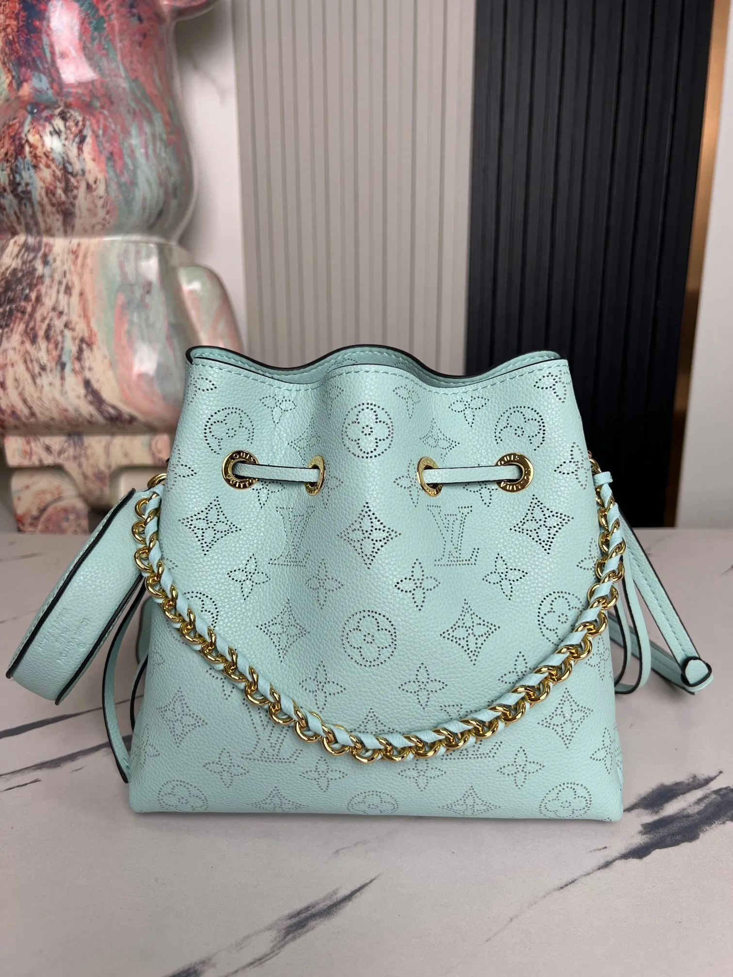 Louis Vuitton Bella M25147 - 图片 4