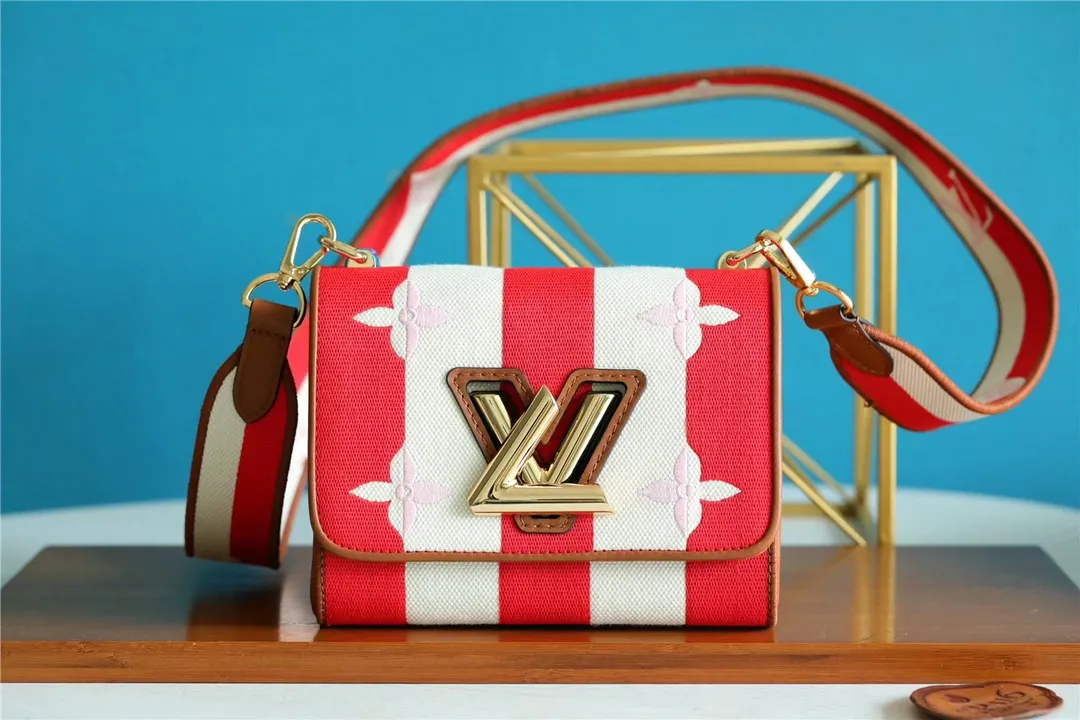 Alternative view of Louis Vuitton Twist Summer Bundle M57722