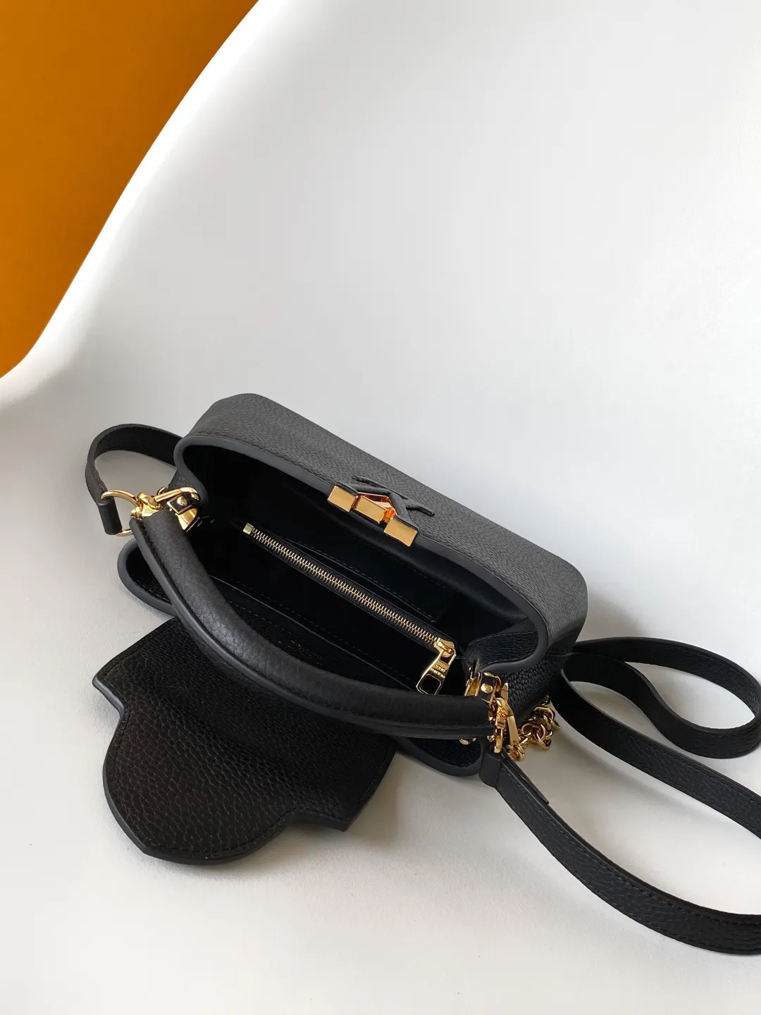Louis Vuitton My Capucines K00014 - 图片 9