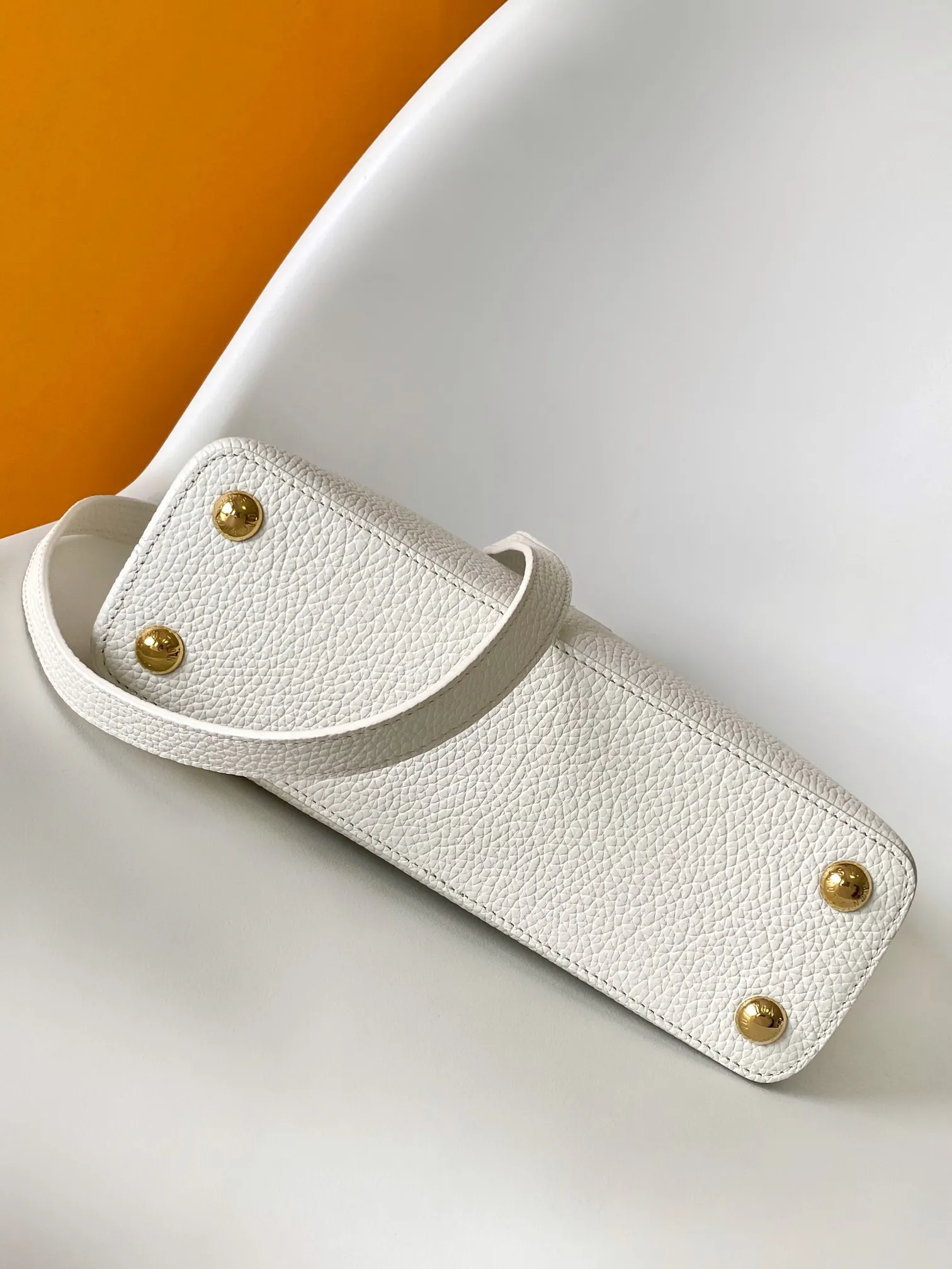 Louis Vuitton Capucines BB M55832 - Image 14