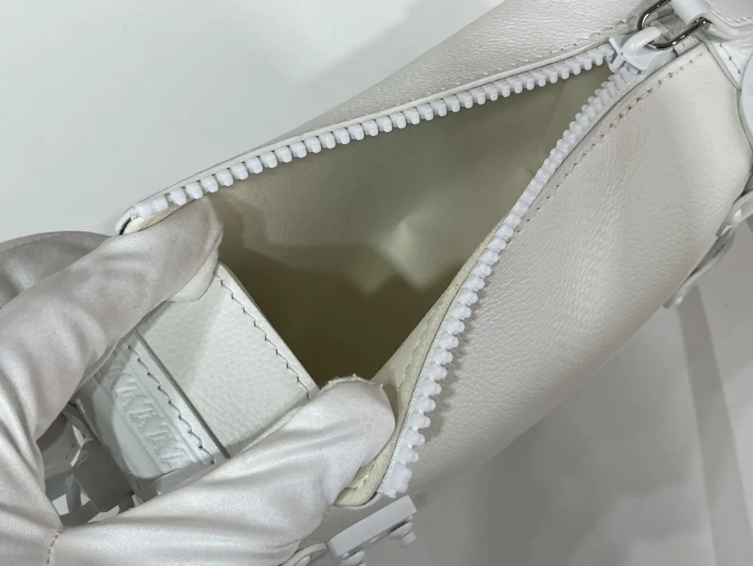 Louis Vuitton Side Trunk PM M24304 - 图片 17