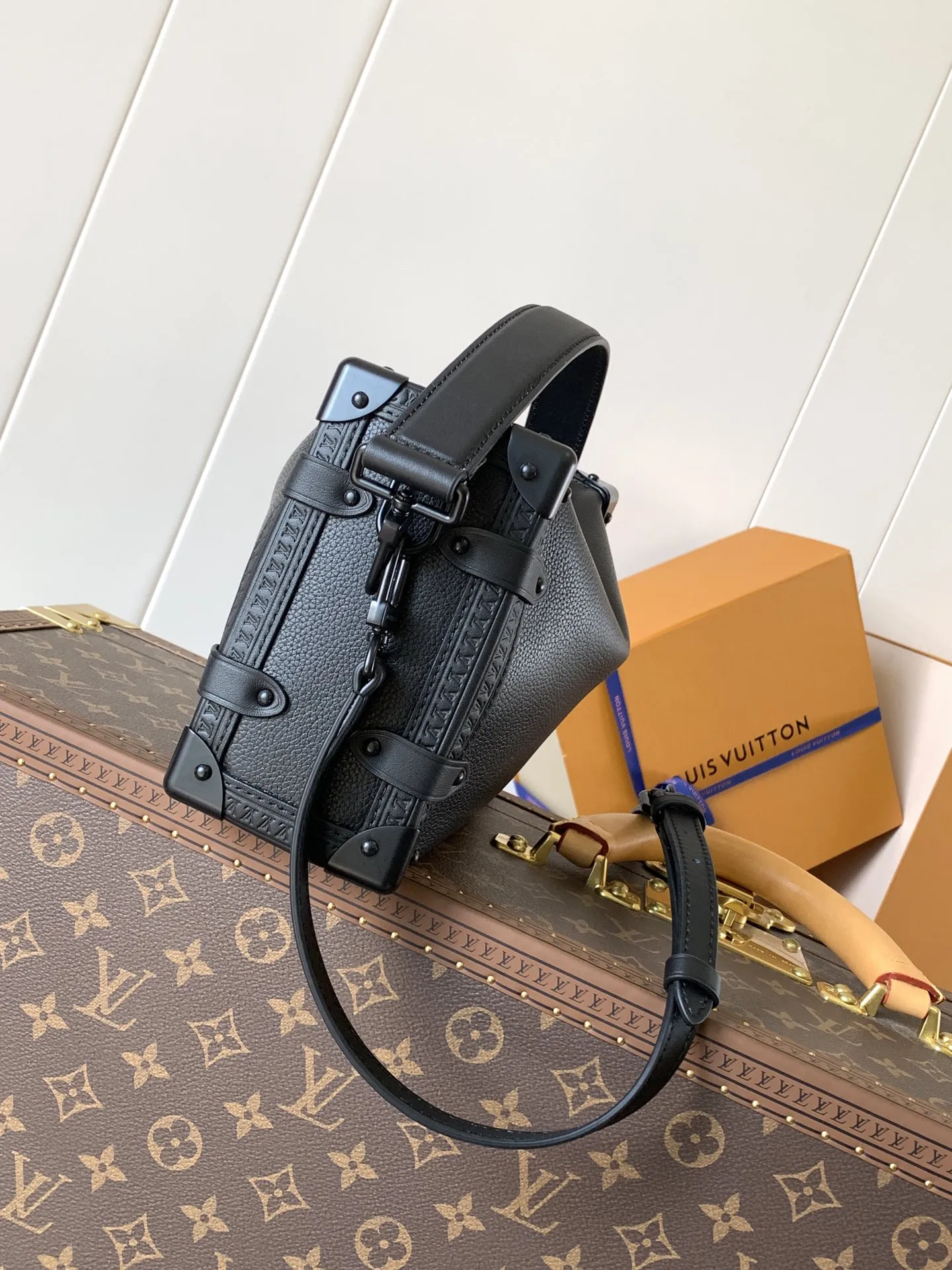Louis Vuitton Side Trunk Side Trunk MM M24309 - 图片 12