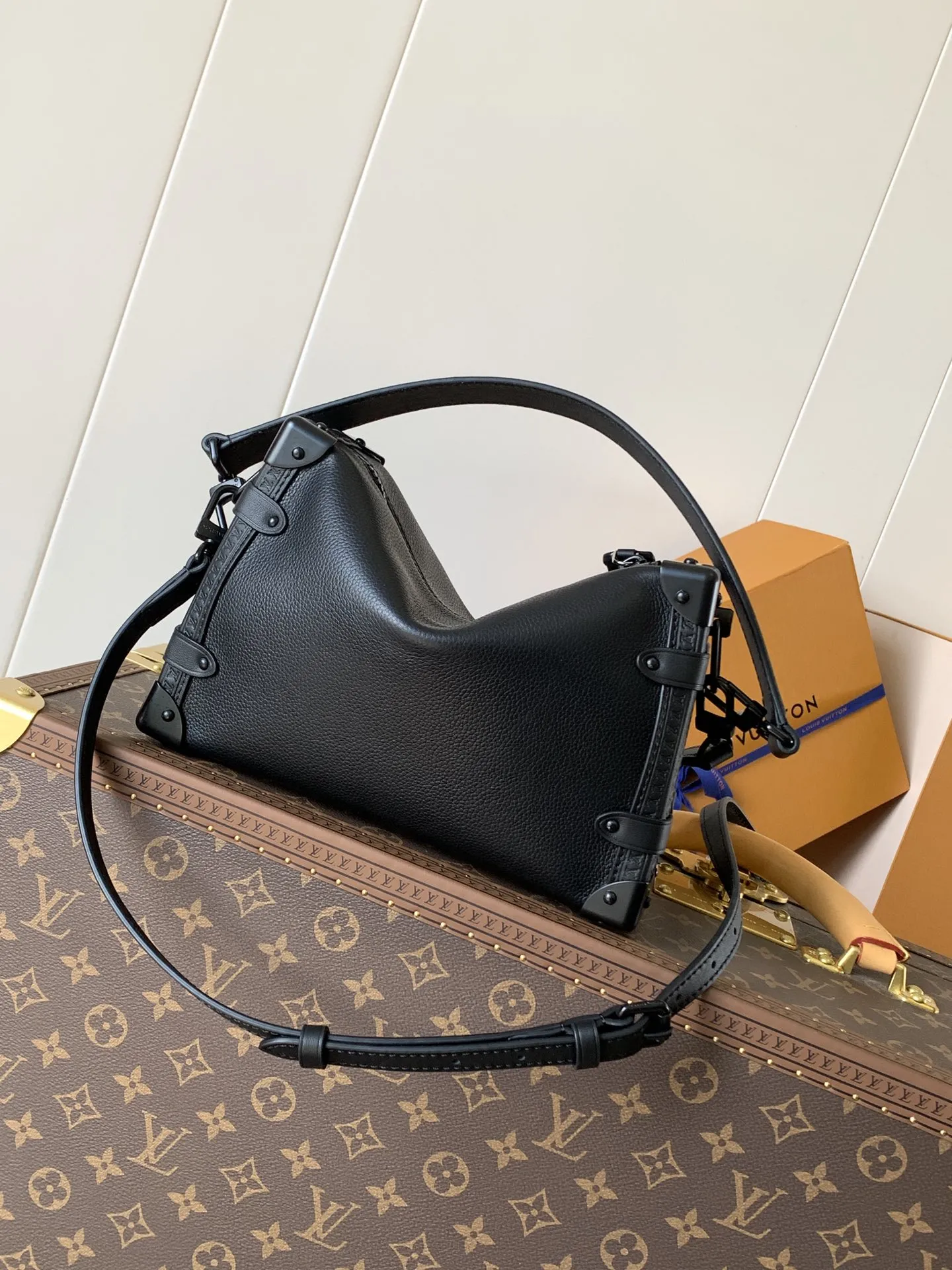 Louis Vuitton Side Trunk Side Trunk MM M24309 - 图片 13