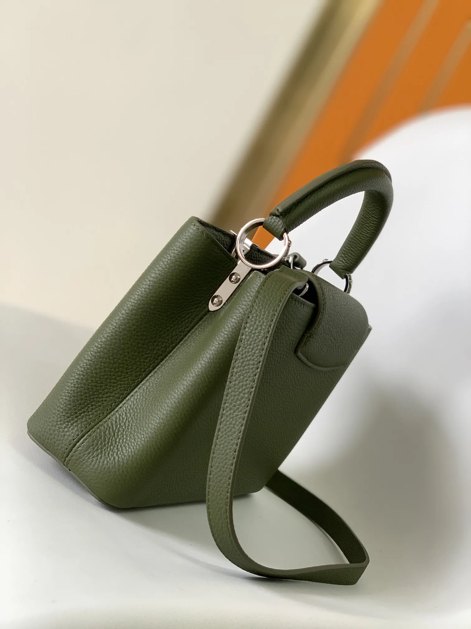Louis Vuitton Capucines BB M57227 - 图片 3