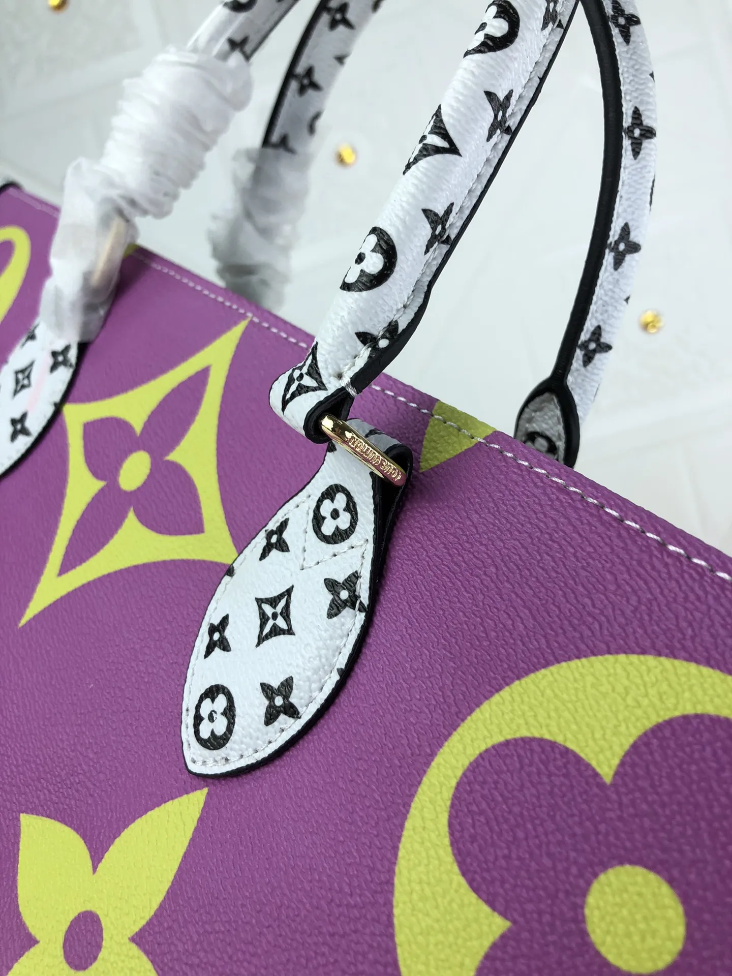 Louis Vuitton Onthego GMM44570 - 图片 7