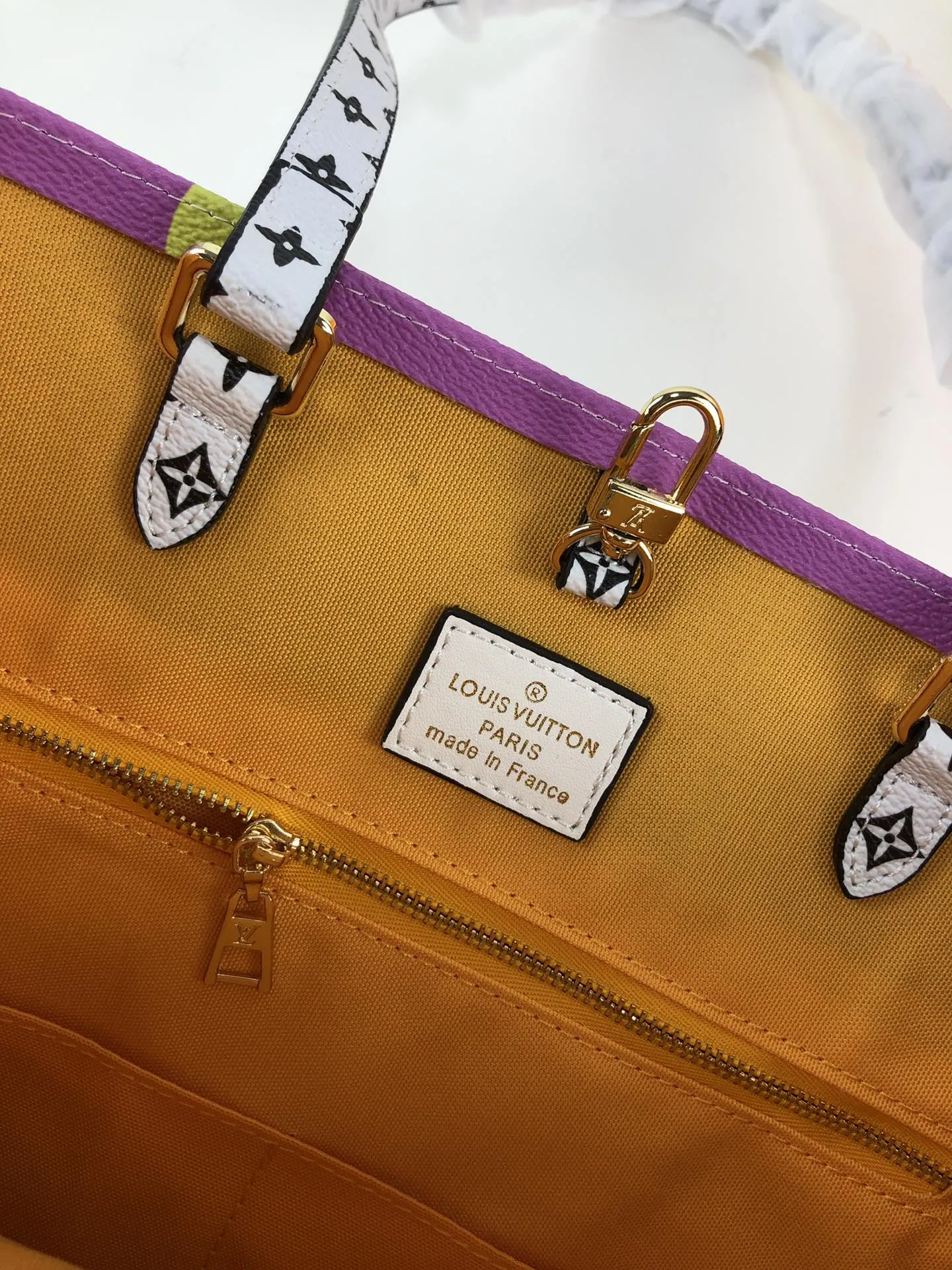 Louis Vuitton Onthego GMM44570 - 图片 9
