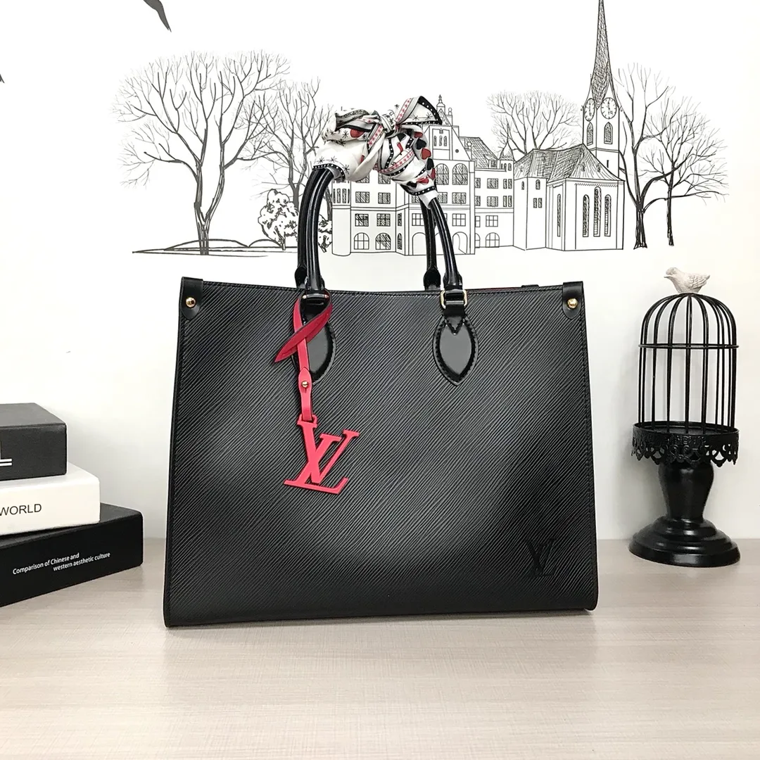 Alternative view of Louis Vuitton Onthego MM M56080