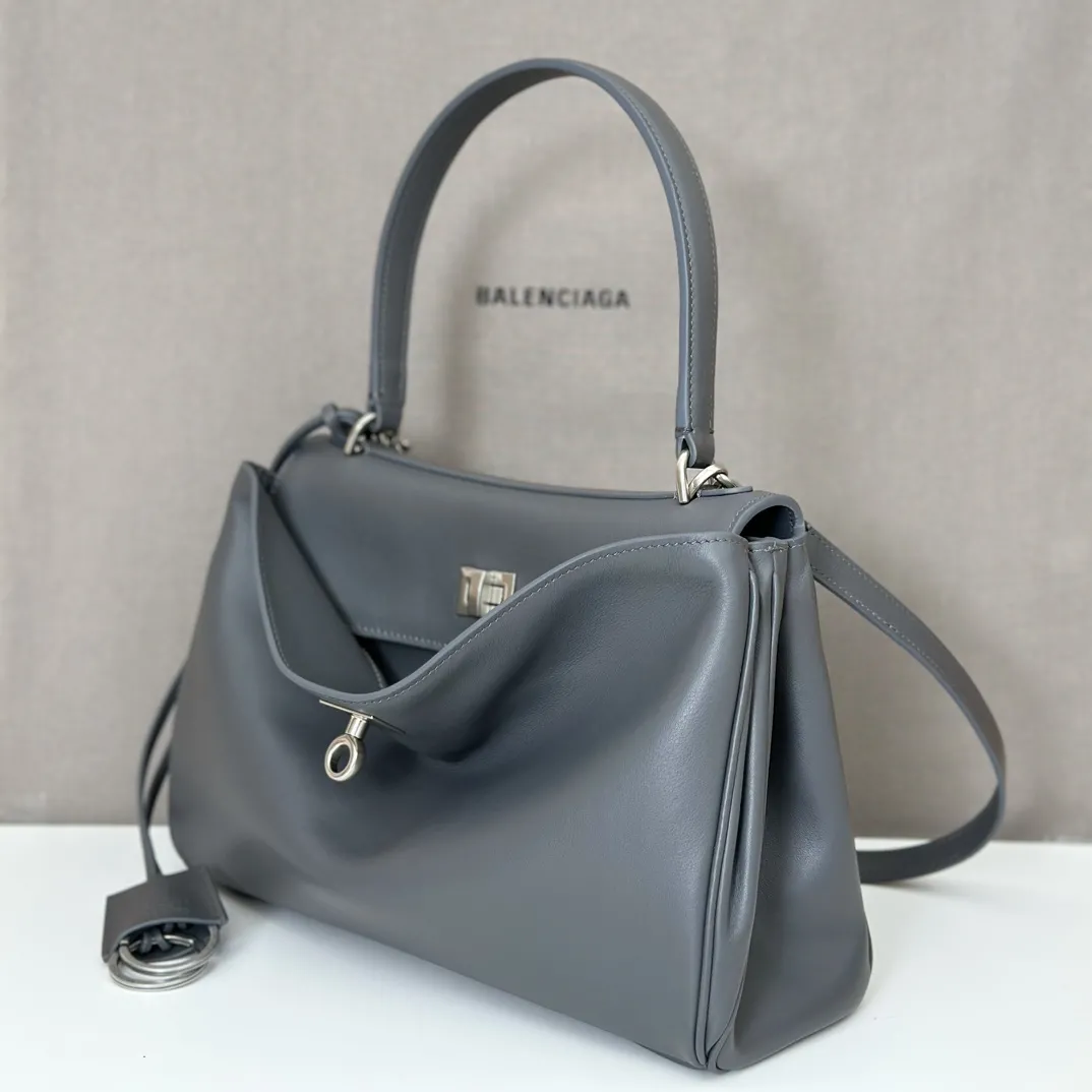 Balenciaga Women's Rodeo Handbag Medium in Cloud Grey 789772 - Image 3
