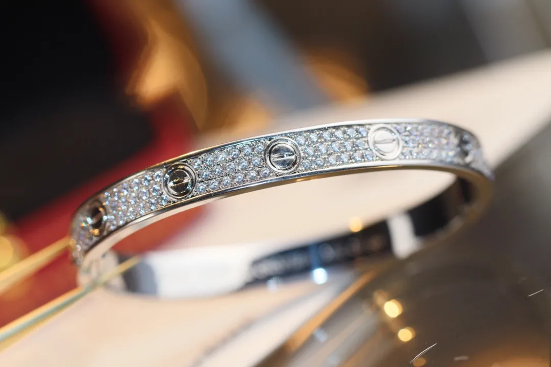 Cartier Love bracelet, classic model, paved N6727017 - Image 4