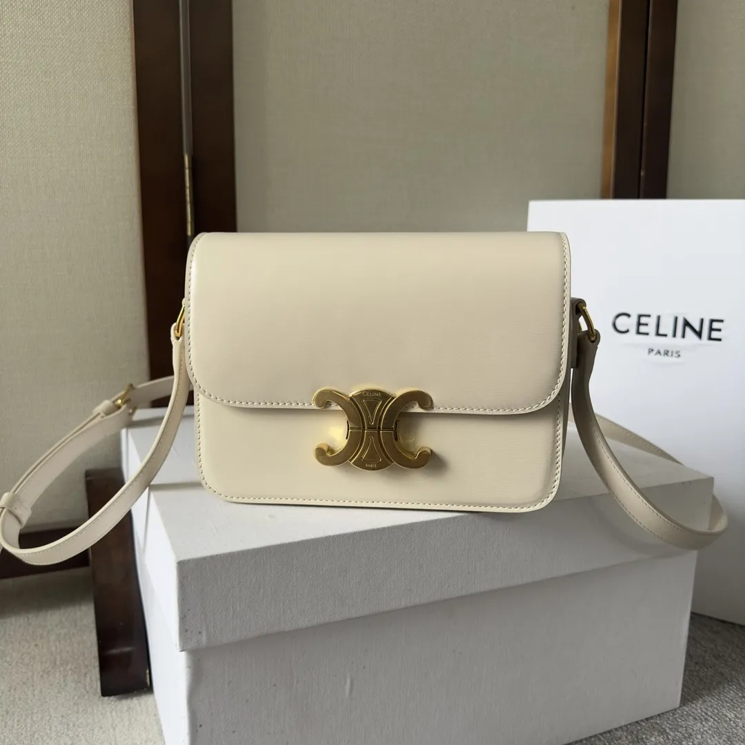 Alternative view of TEEN TRIOMPHE BAG IN shiny calfskin 188423
