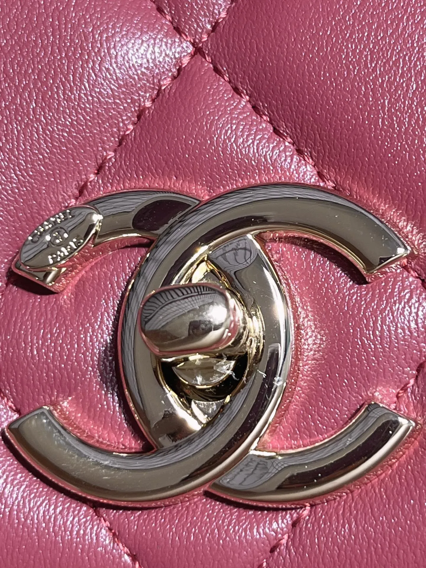 Chanel Small Quilted Lambskin Trendy CC Flap A92236 - Image 8