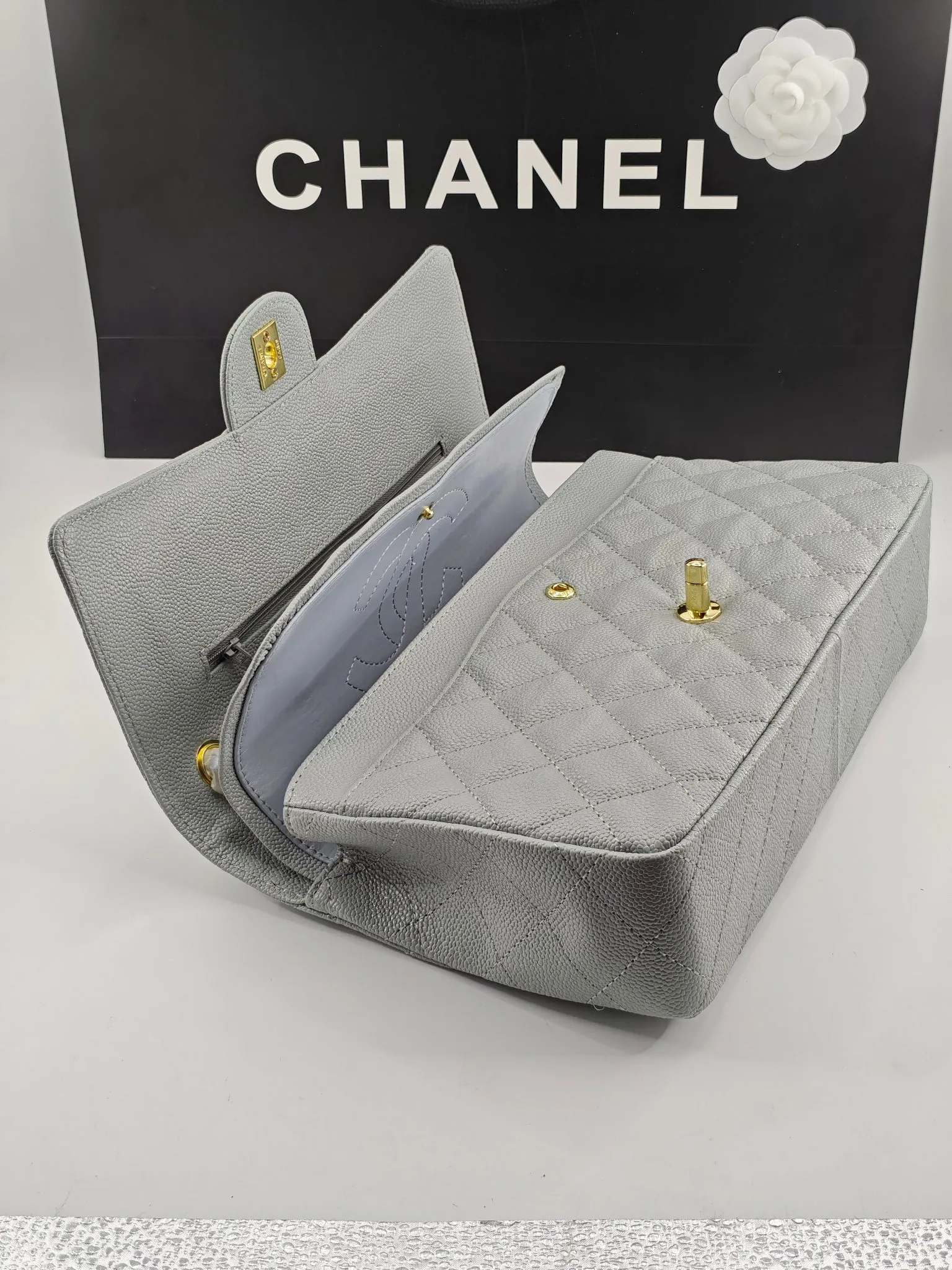 CHANEL Small Classic Flap Handbag Lambskin Gold A01113 - 图片 8