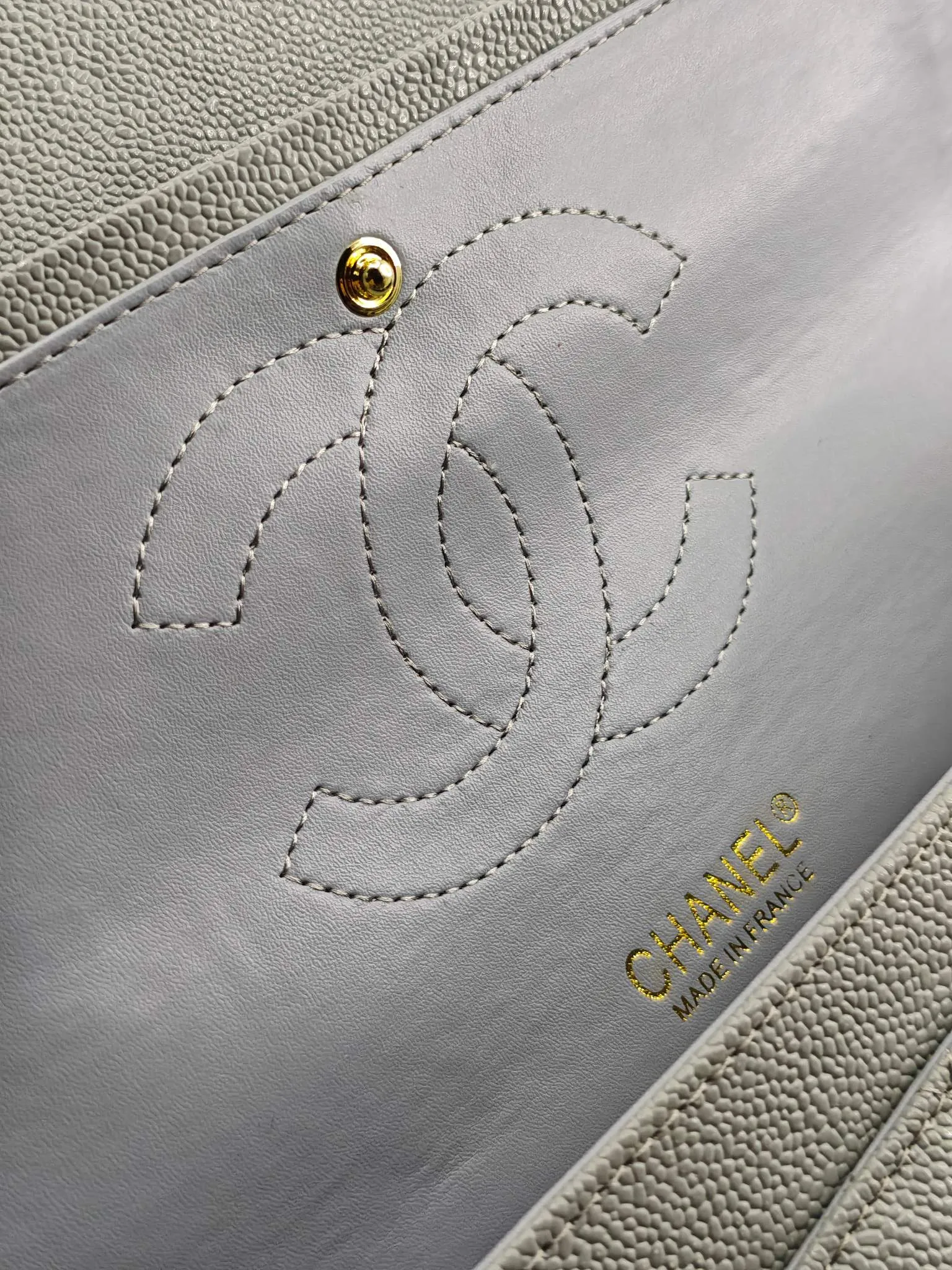 CHANEL Small Classic Flap Handbag Lambskin Gold A01113 - 图片 9
