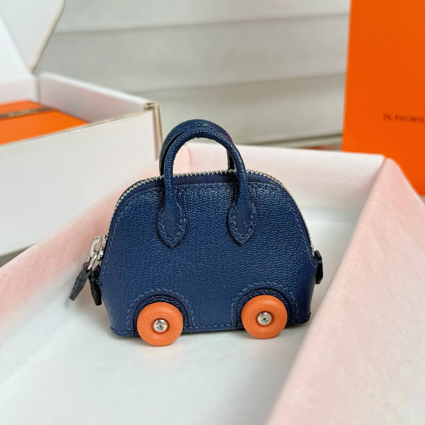 Hermes Bolide On Wheels Bag H083969CKAI - 图片 3