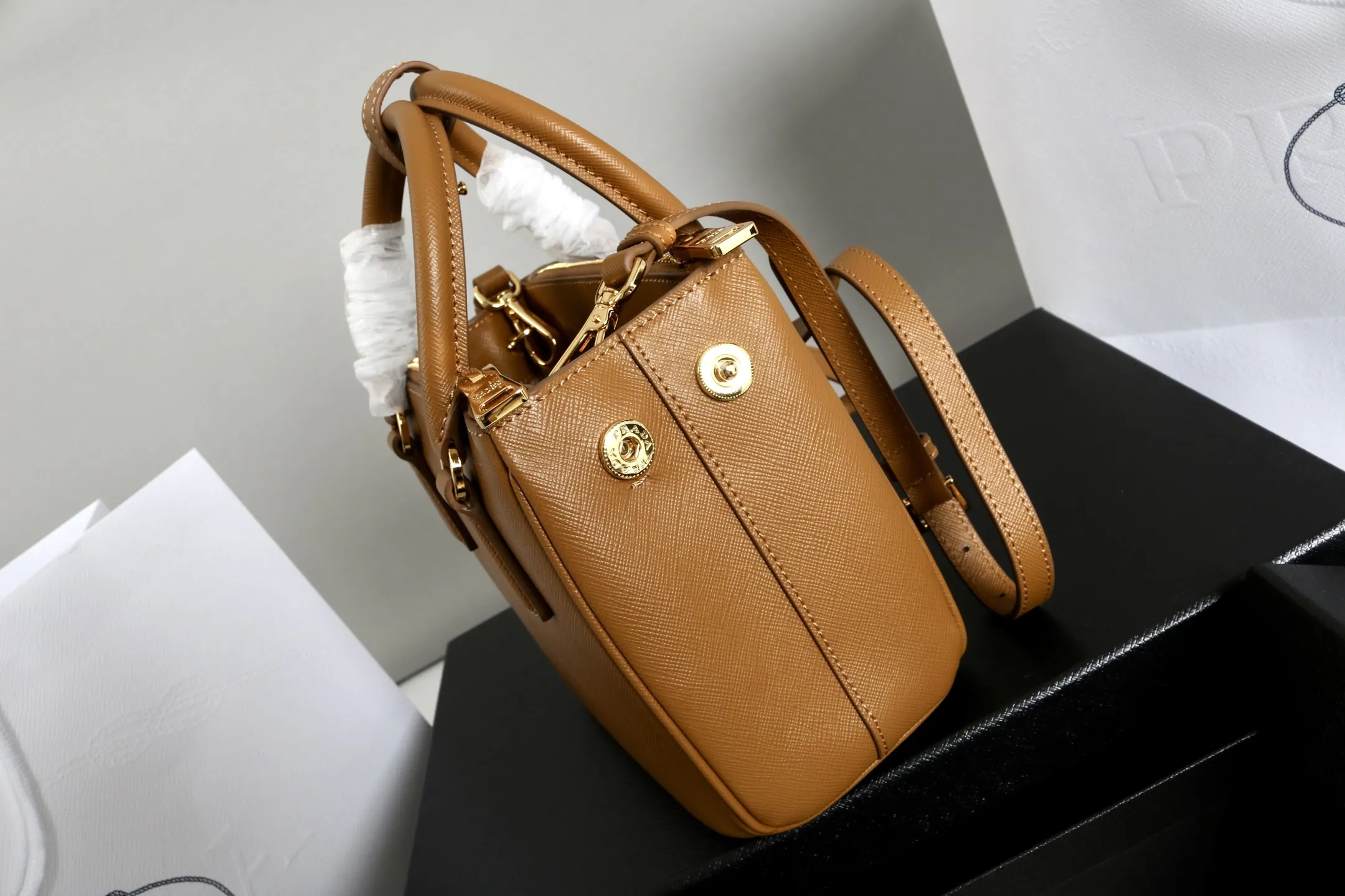Prada Galleria mini Saffiano leather bag 1BA906 - Image 4