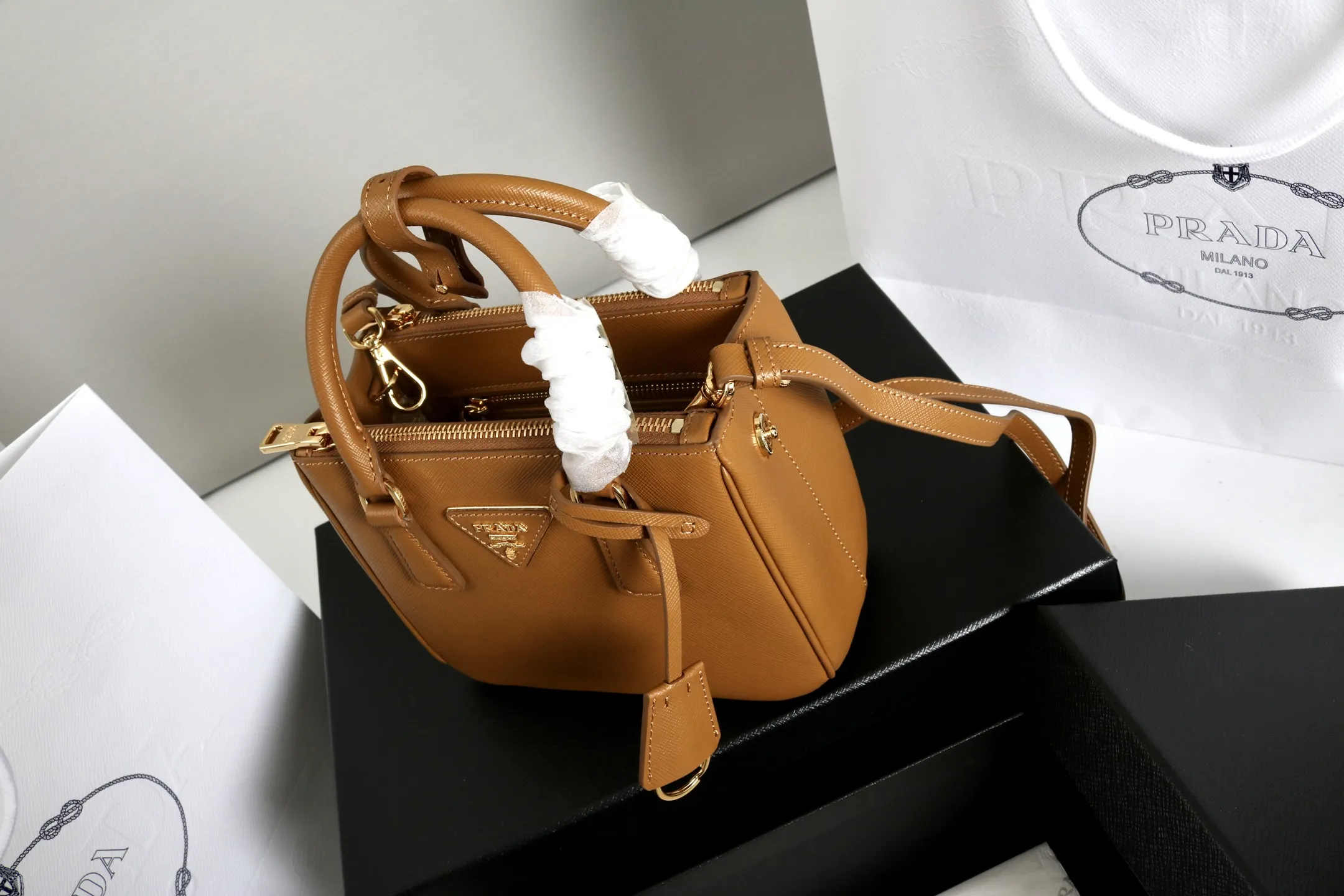 Prada Galleria mini Saffiano leather bag 1BA906 - Image 10