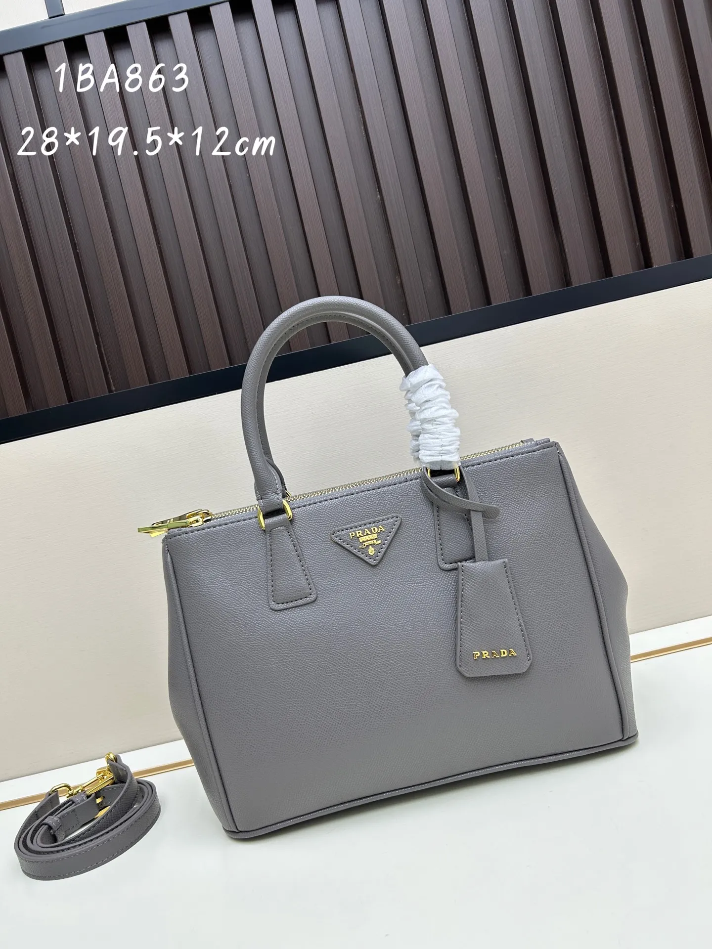 Alternative view of Prada Galleria medium Saffiano leather bag 1BA863