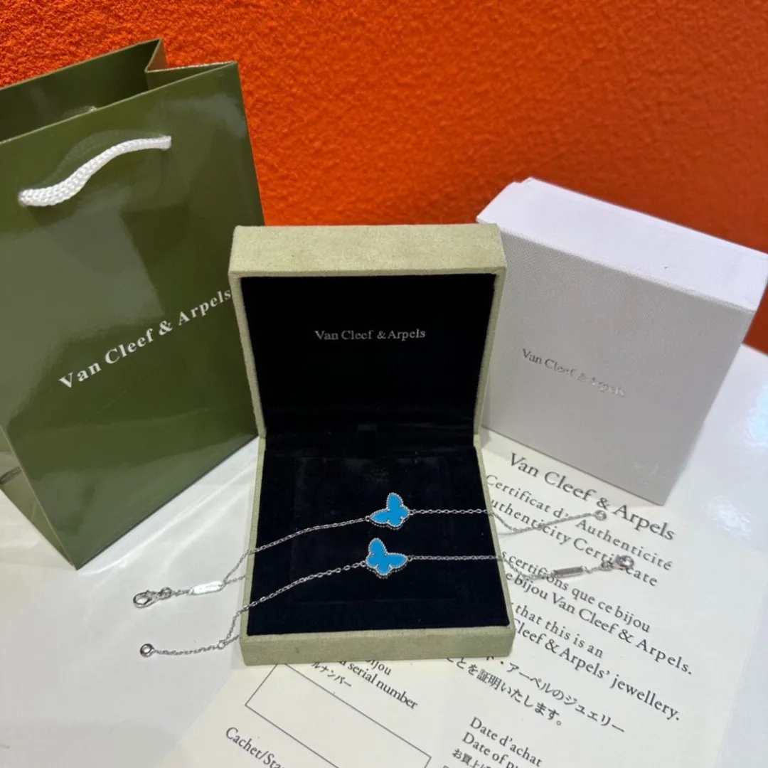 Alternative view of Van Cleef & Arpels Sweet Butterflies bracelet