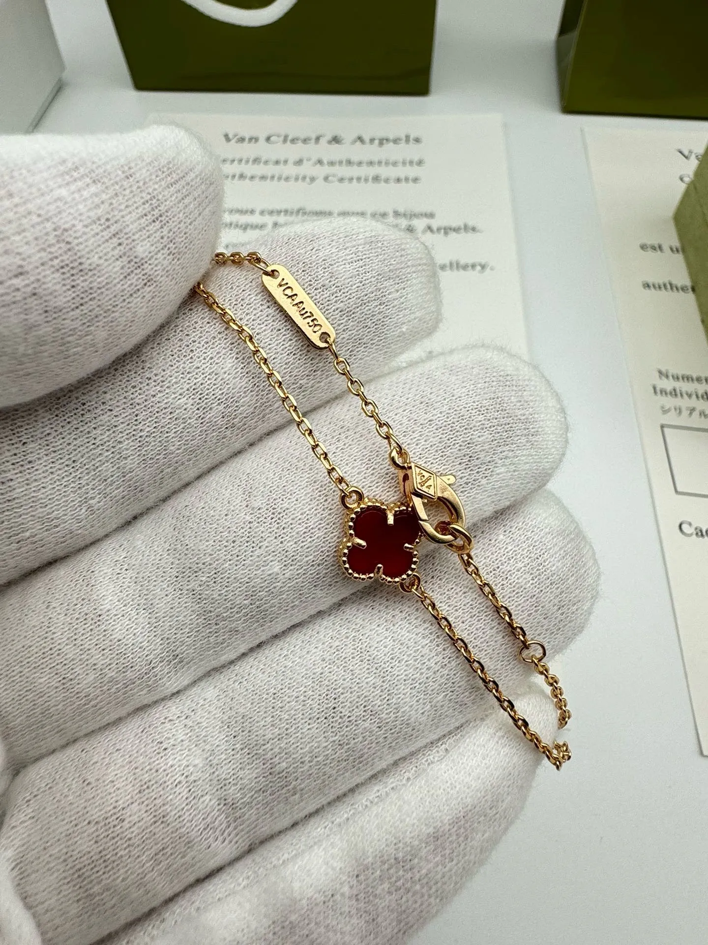 Van Cleef & Arpels Sweet Alhambra bracelet, 1 motif - Image 14