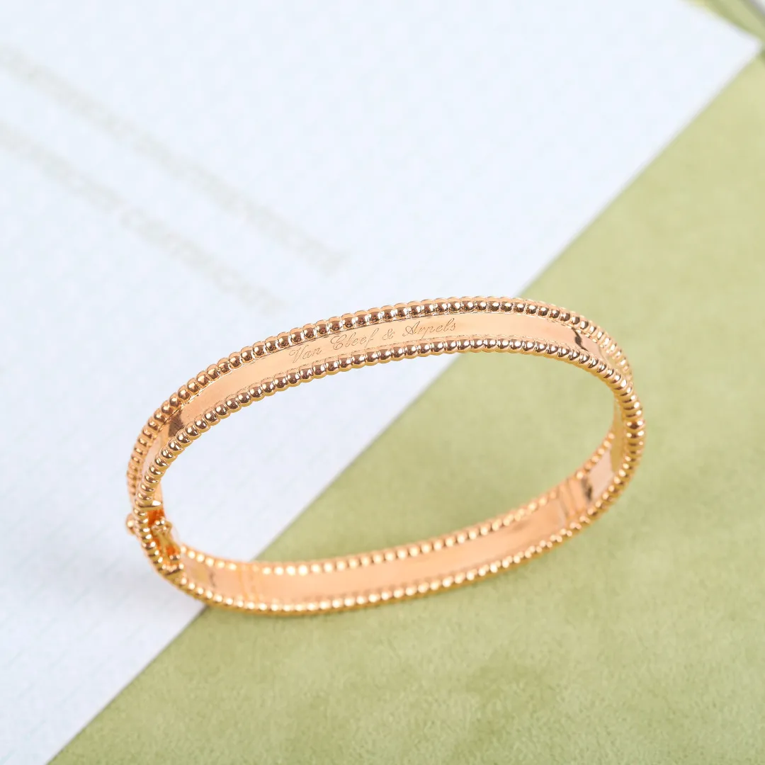 Van Cleef & Arpels Perlée signature bracelet, medium model VCARP3K700 - 图片 6