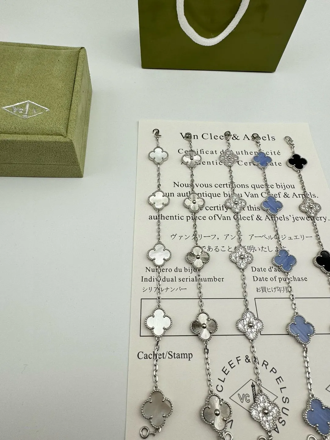 Van Cleef & Arpels Vintage Alhambra bracelet, 5 motifs VCARA41500 - 图片 20