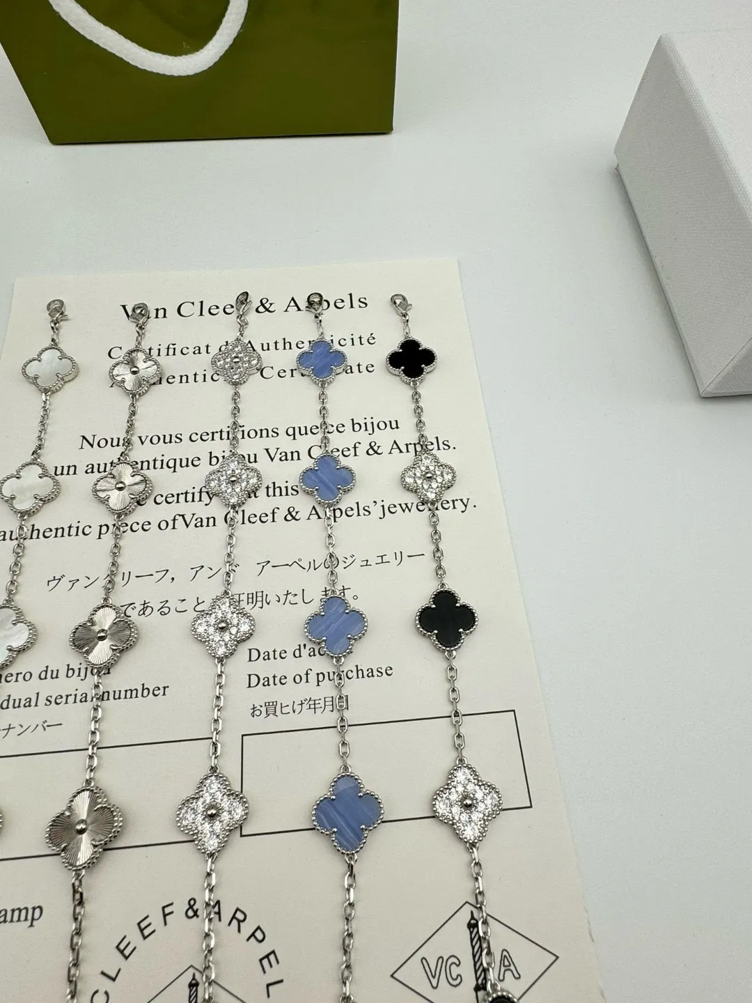 Van Cleef & Arpels Vintage Alhambra bracelet, 5 motifs VCARA41500 - 图片 21
