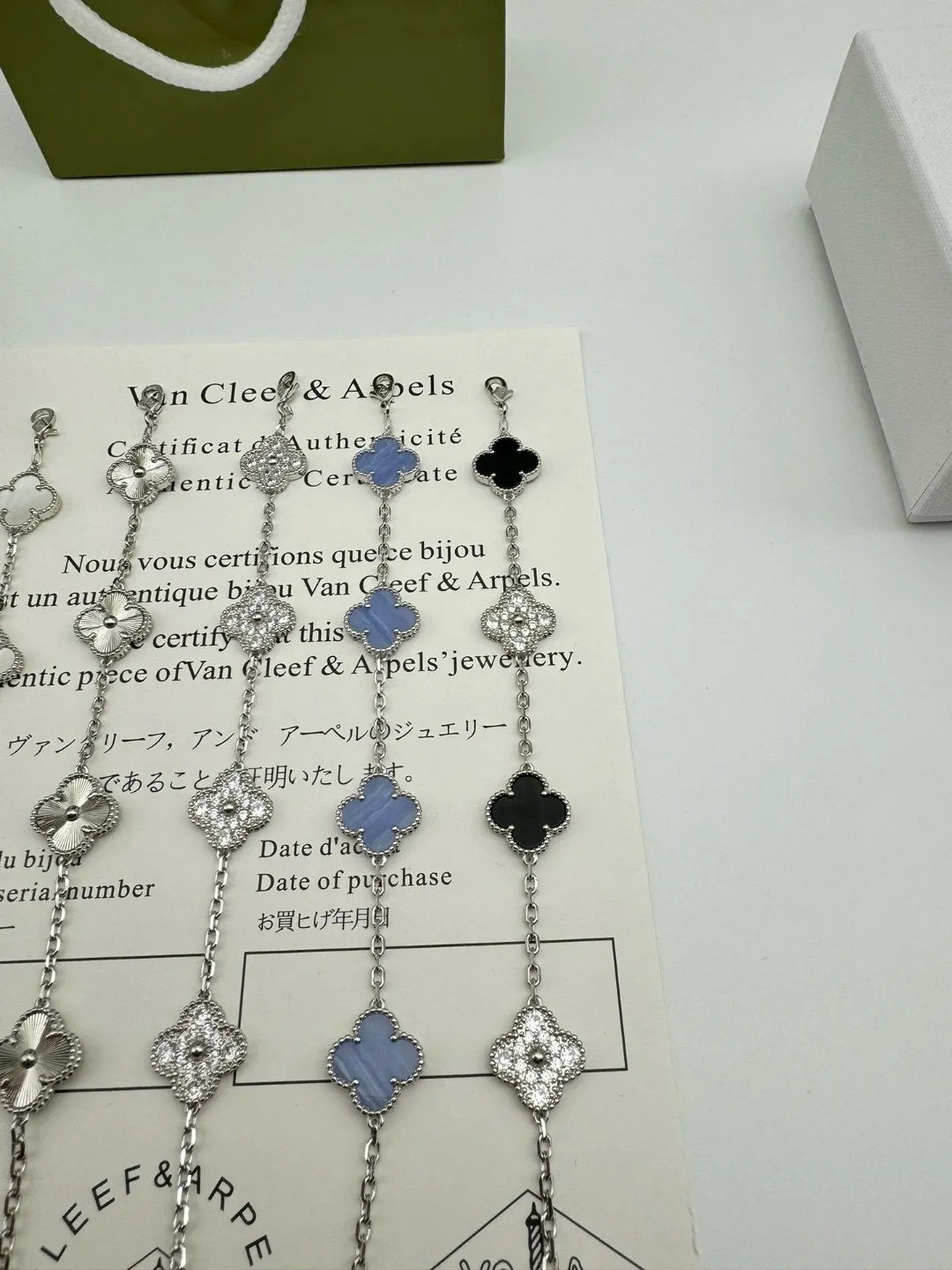 Van Cleef & Arpels Vintage Alhambra bracelet, 5 motifs VCARA41500 - 图片 23