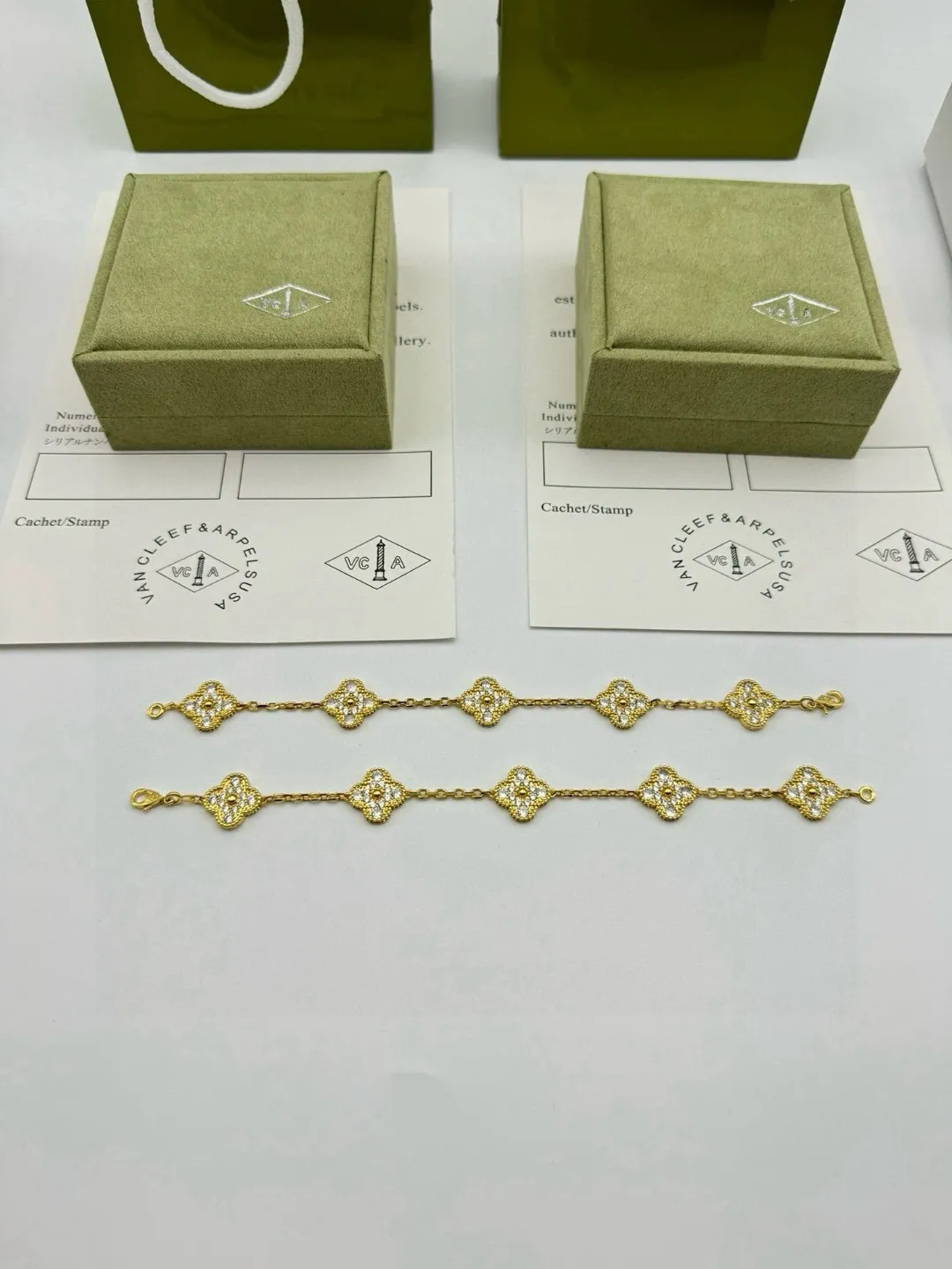 Van Cleef & Arpels Vintage Alhambra bracelet, 5 motifs VCARA41400 - 图片 4