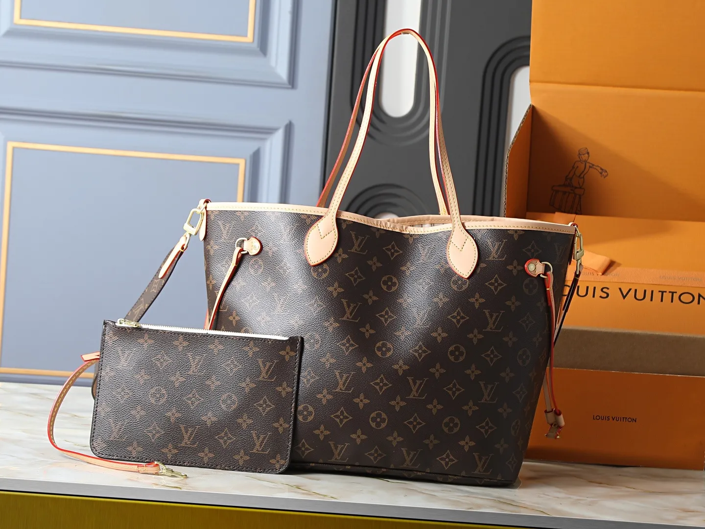 Louis Vuitton Neverfull Bandouli??re Inside Out MM Tote Bag Beige Striped Interior