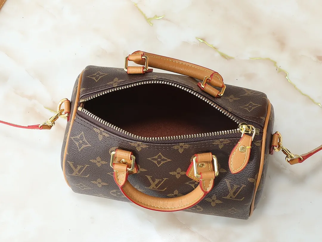 Louis Vuitton Speedy Bandouli??re 20 Monogram Handbag - 图片 9