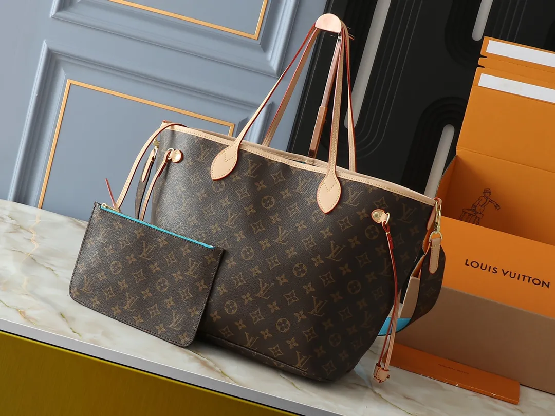 Louis Vuitton Neverfull Bandouli??re Inside Out MM Tote Bag Blue Interior