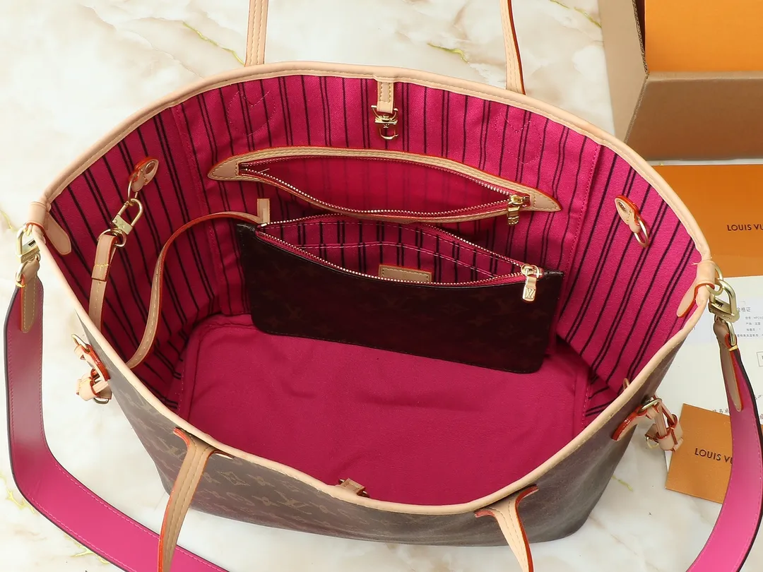 Louis Vuitton Neverfull Bandouli??re Inside Out MM Tote Bag Pink Interior - 图片 9