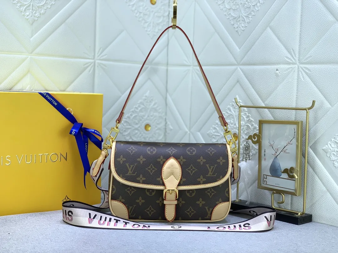 Louis Vuitton Diane Bag Classic Monogram Canvas