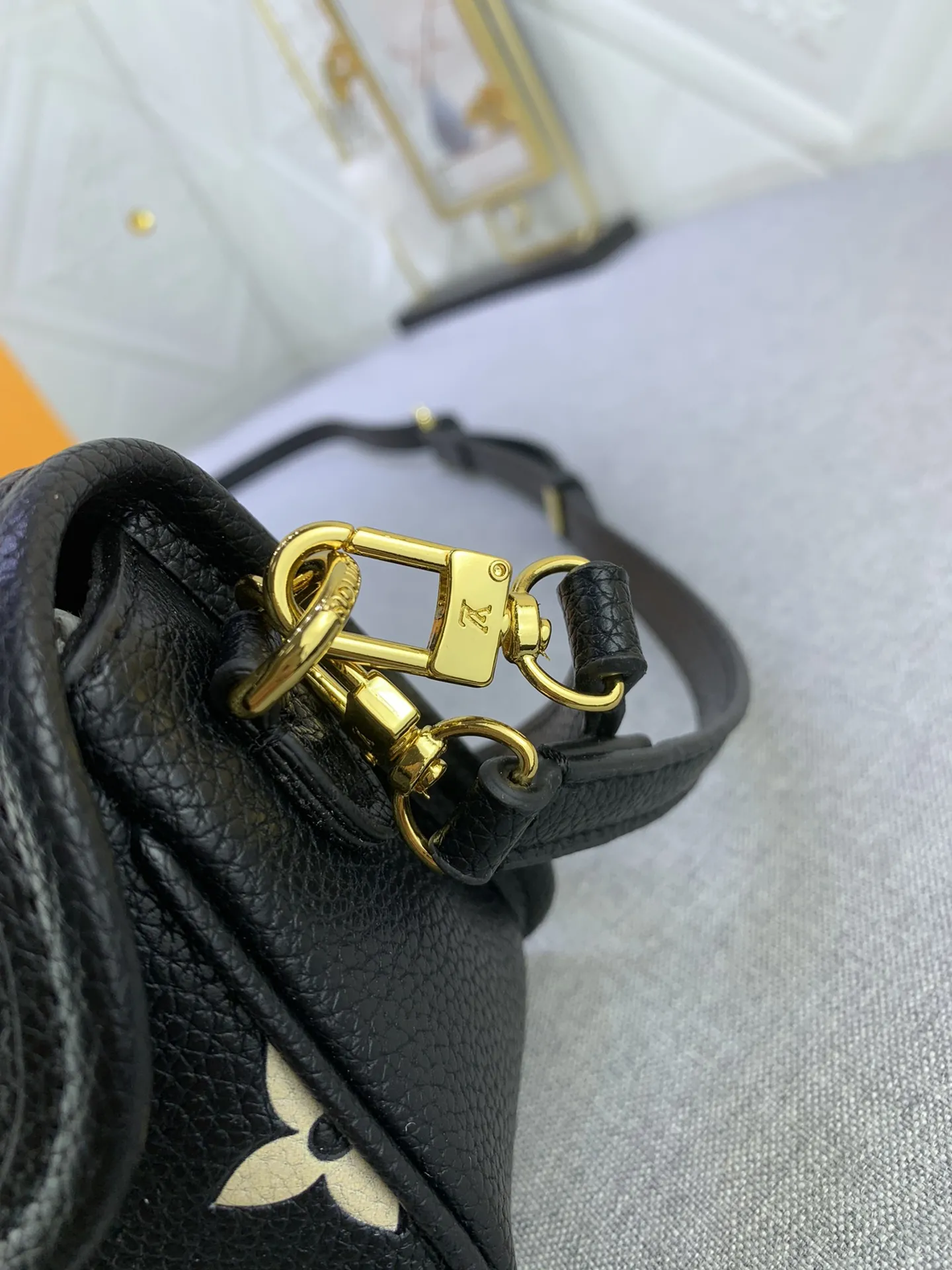Louis Vuitton Nano Diane Bag Monogram Empreinte Black Leather White Letter - 图片 7