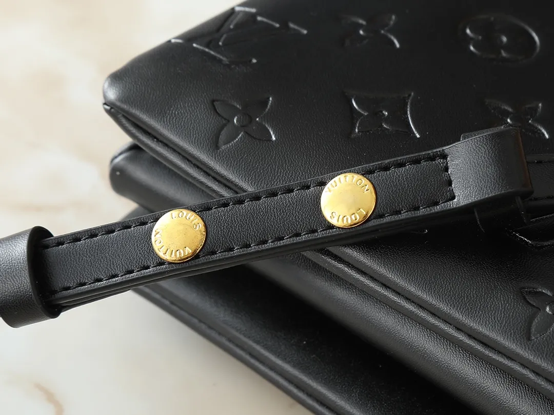 Louis Vuitton Mini Coussin BB Bag Black Monogram Embossed Leather - 图片 6