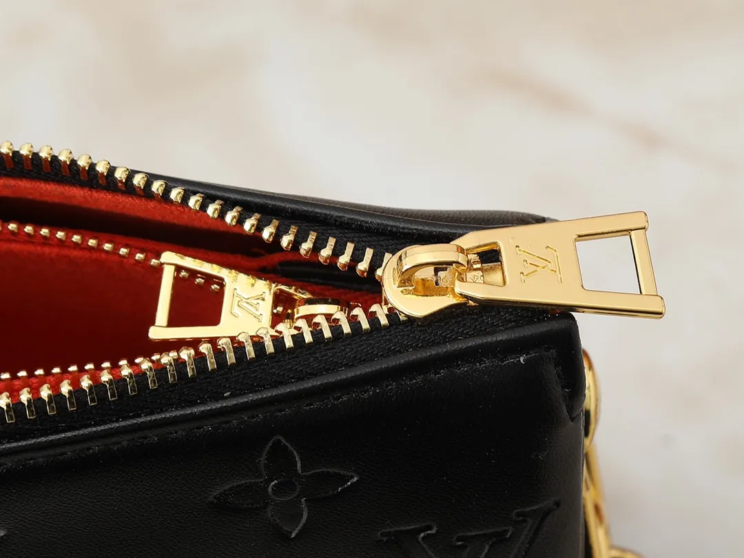 Louis Vuitton Mini Coussin BB Bag Black Monogram Embossed Leather - 图片 7