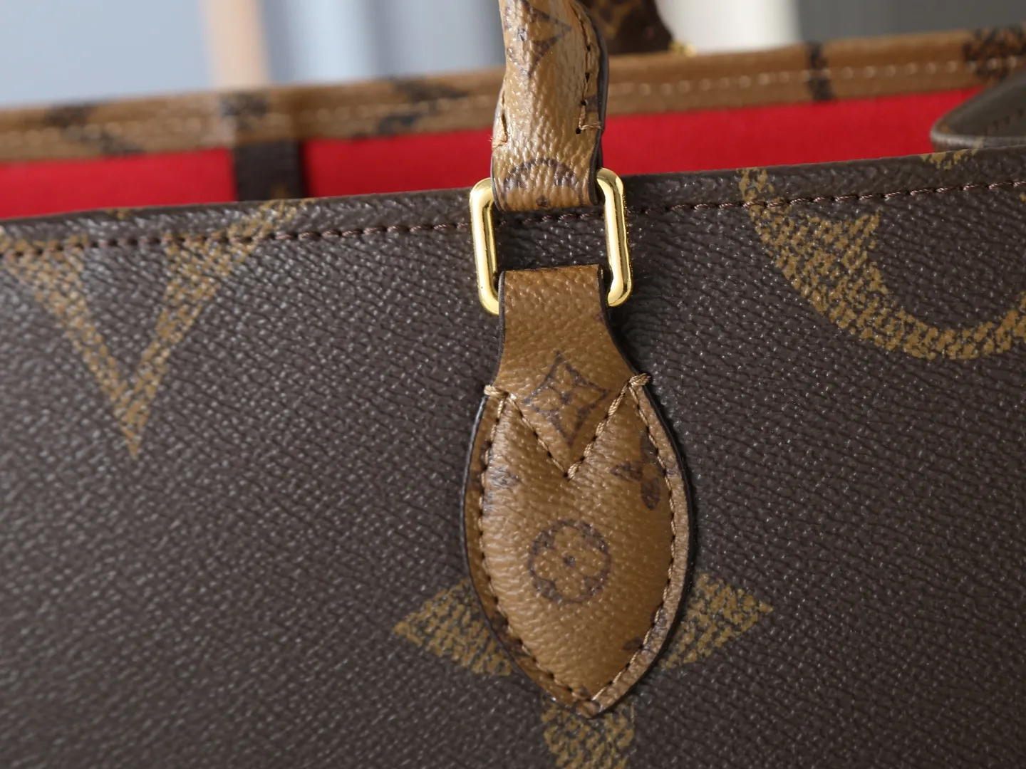 Louis Vuitton OnTheGo MM Tote Bag Monogram Monogram Reverse Canvas - Image 5