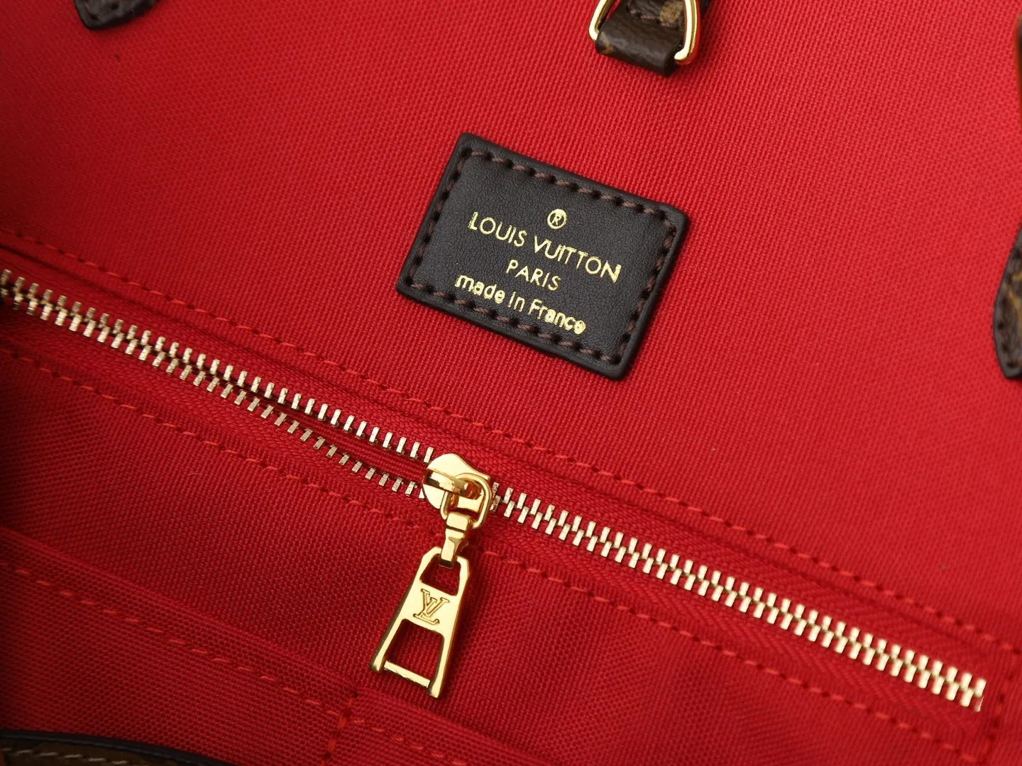 Louis Vuitton OnTheGo MM Tote Bag Monogram Monogram Reverse Canvas - Image 8
