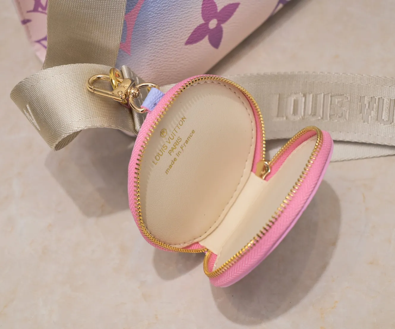Louis Vuitton OnTheGo PM Tote Bag Pastel Gradient Monogram Canvas - Image 6