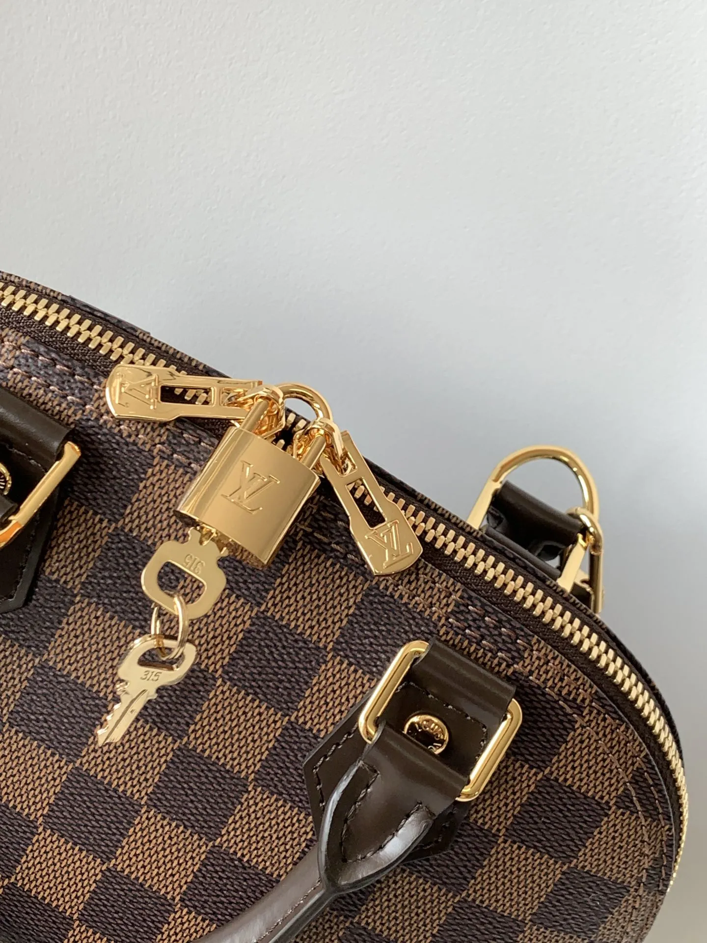 Louis Vuitton Alma BB Handbag Damier Ebene Canvas - Image 4