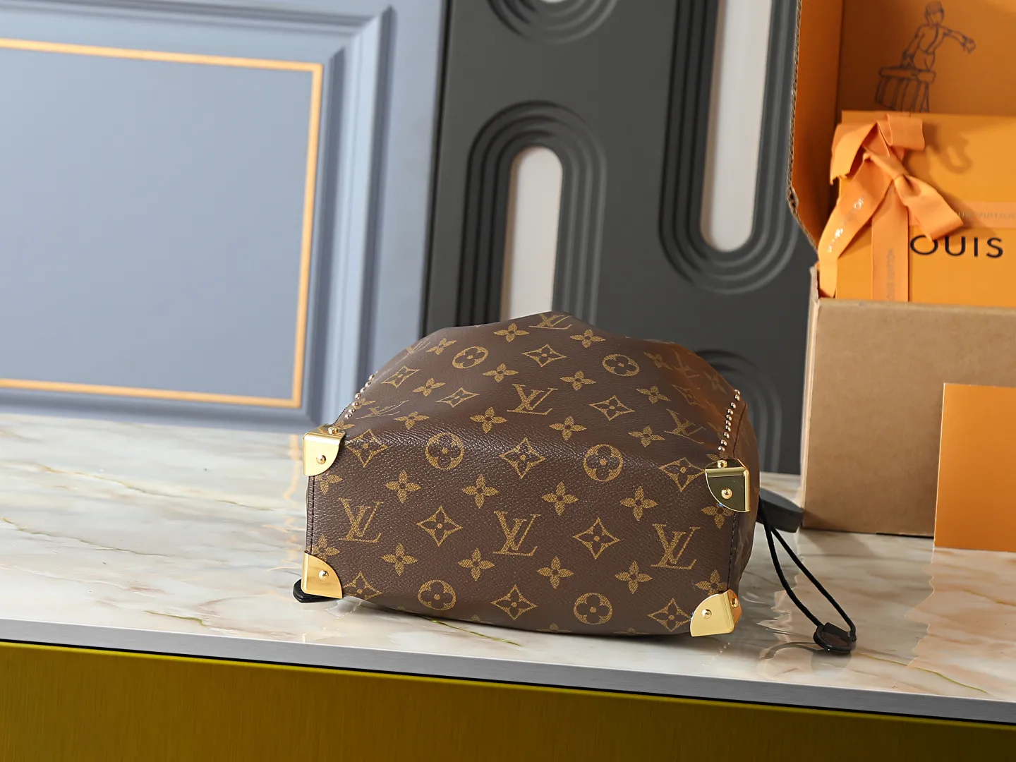 Louis Vuitton No?? Trunk Bucket Handbag - 图片 4